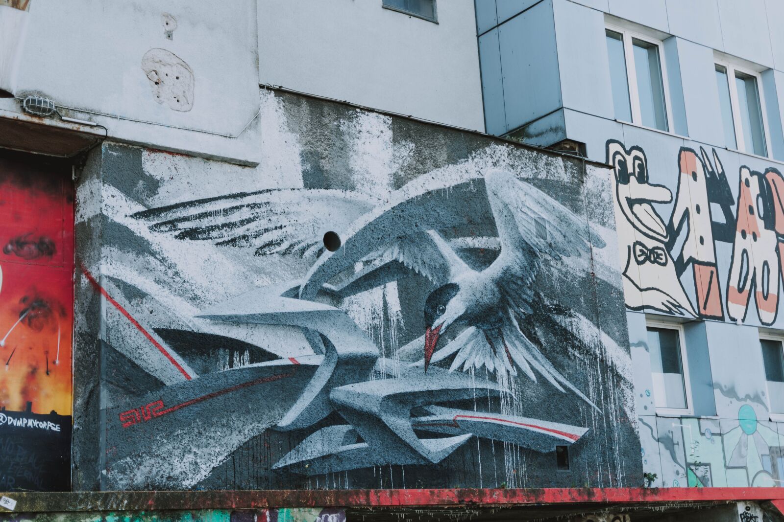 Nikon D5200 sample photo. Graffiti, painting, art photography