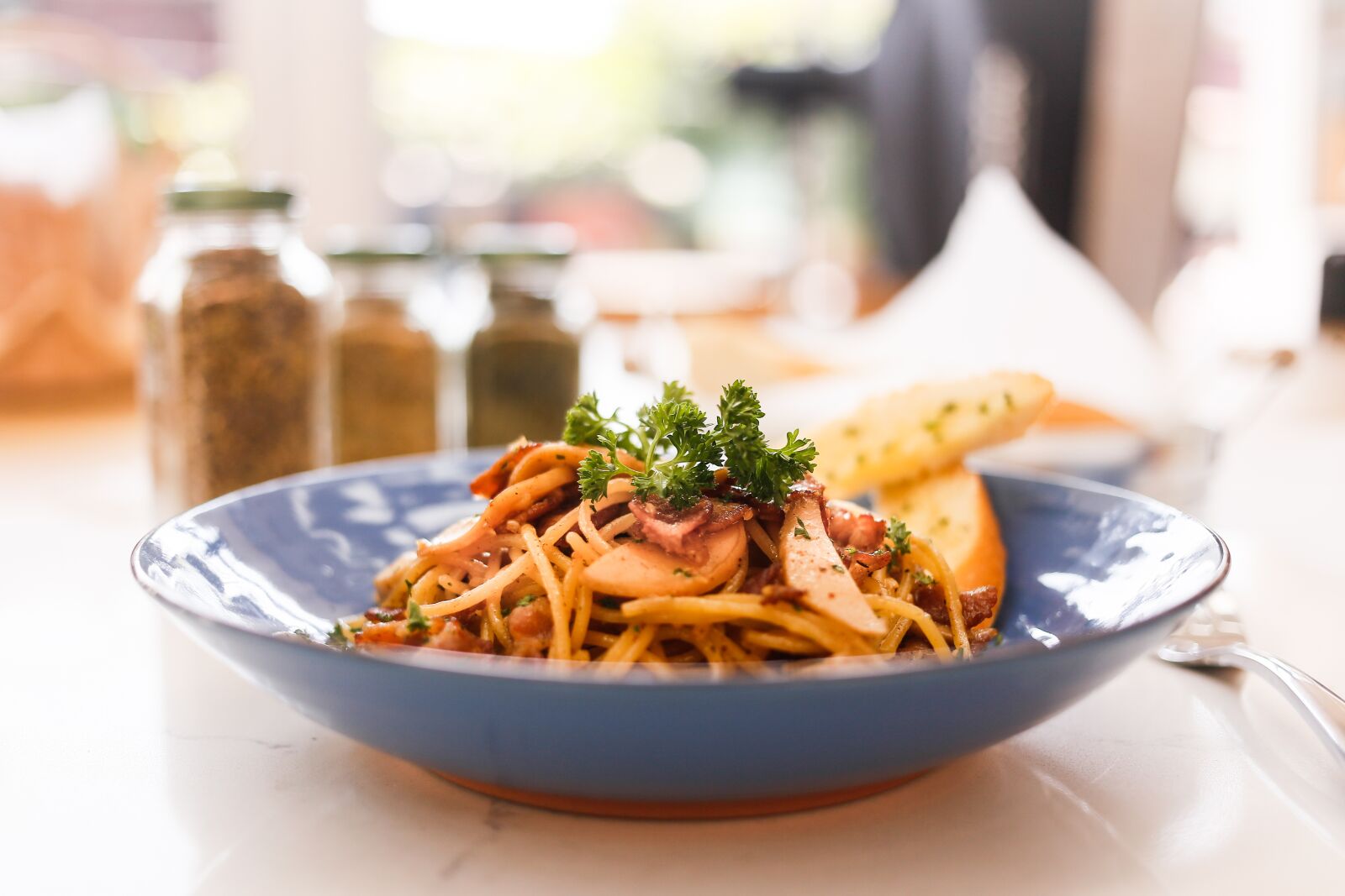 Canon EF 40mm F2.8 STM sample photo. Food, eat, eating photography