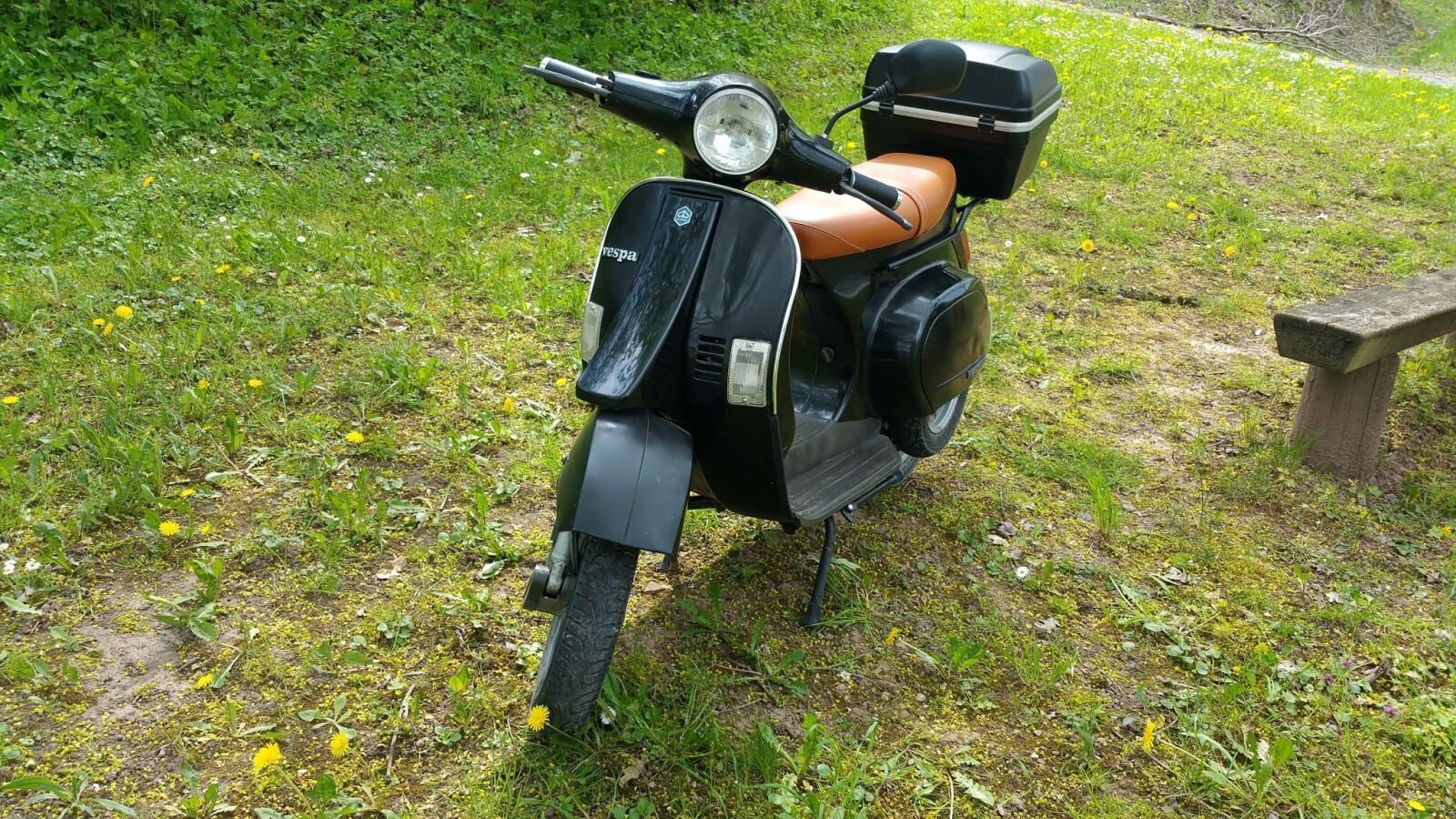 Samsung Galaxy Note4 sample photo. Vespa, roller, italy photography
