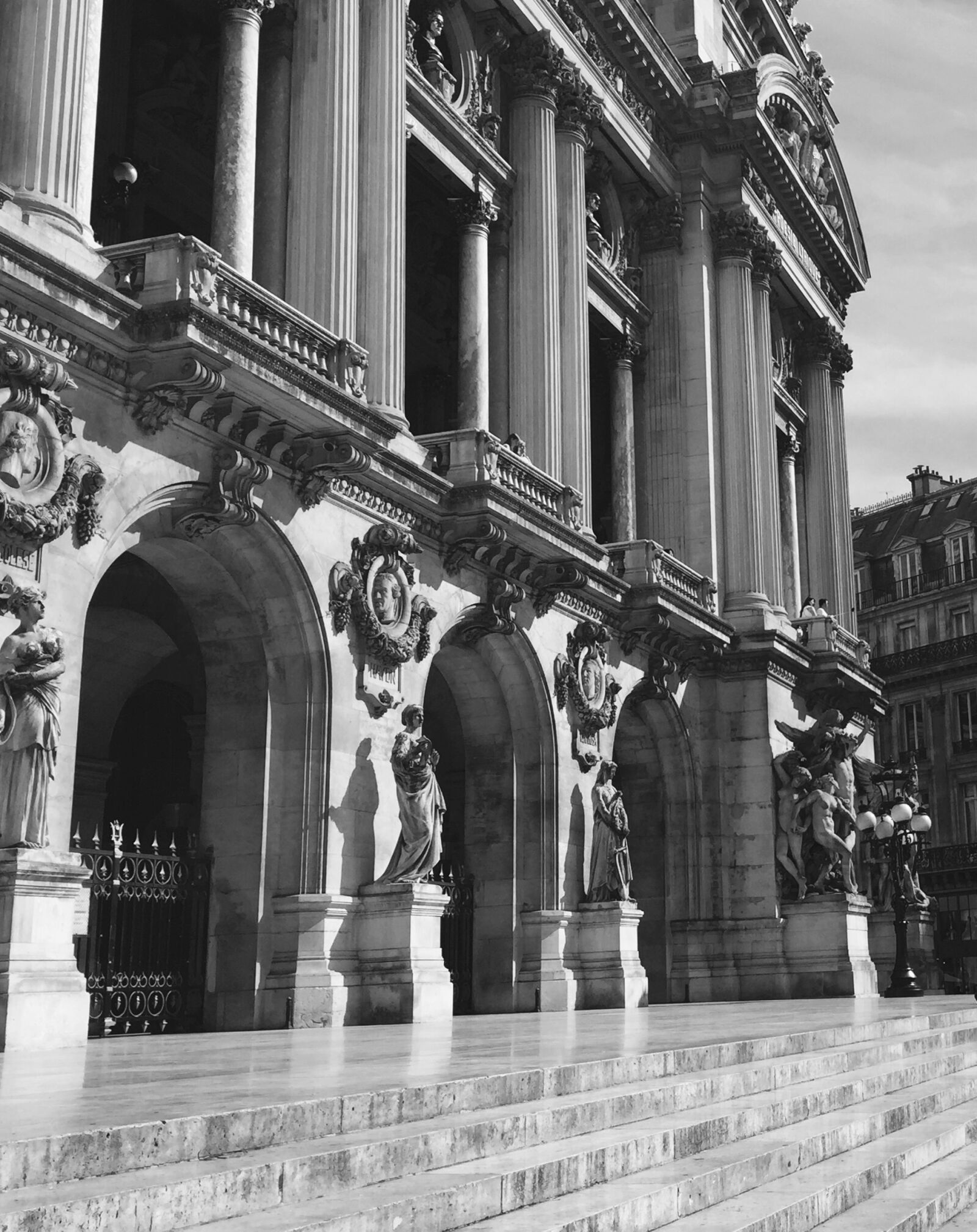 iPhone 6 Plus back camera 4.15mm f/2.2 sample photo. Paris, opera house, artistic photography