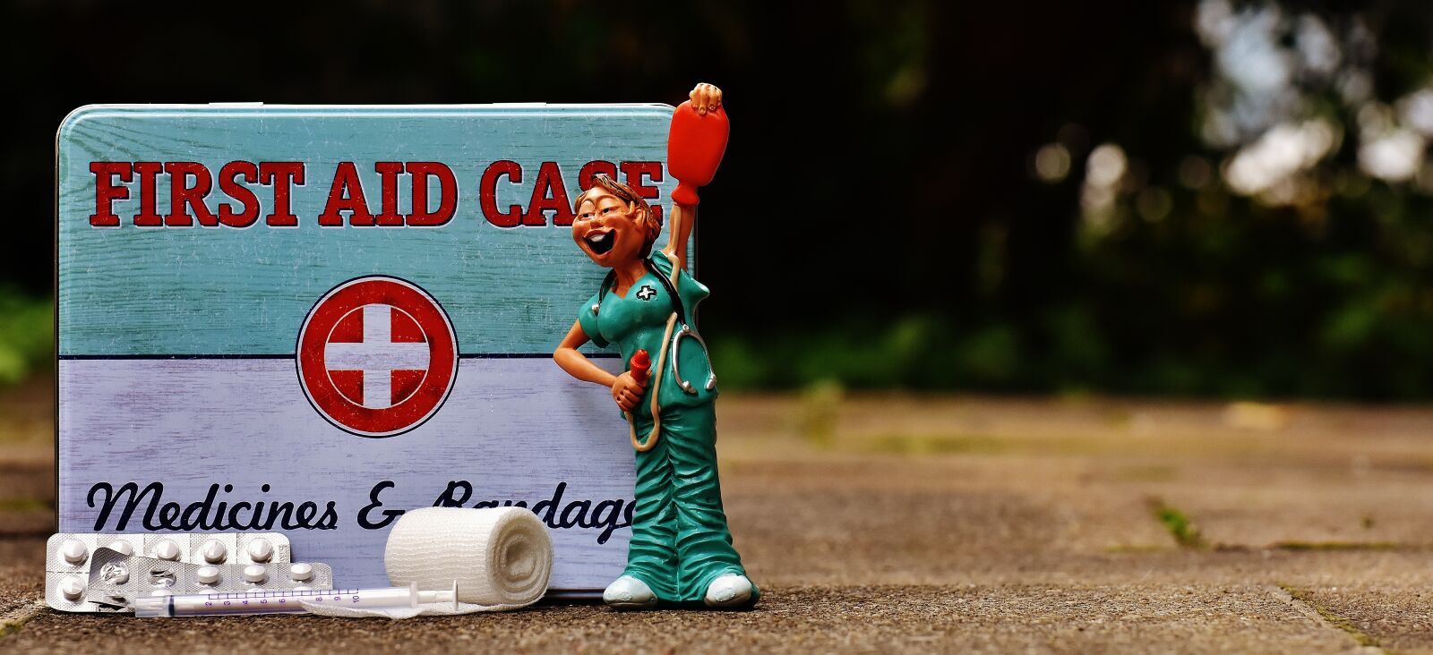 Nikon D7200 sample photo. First aid, nurse, funny photography
