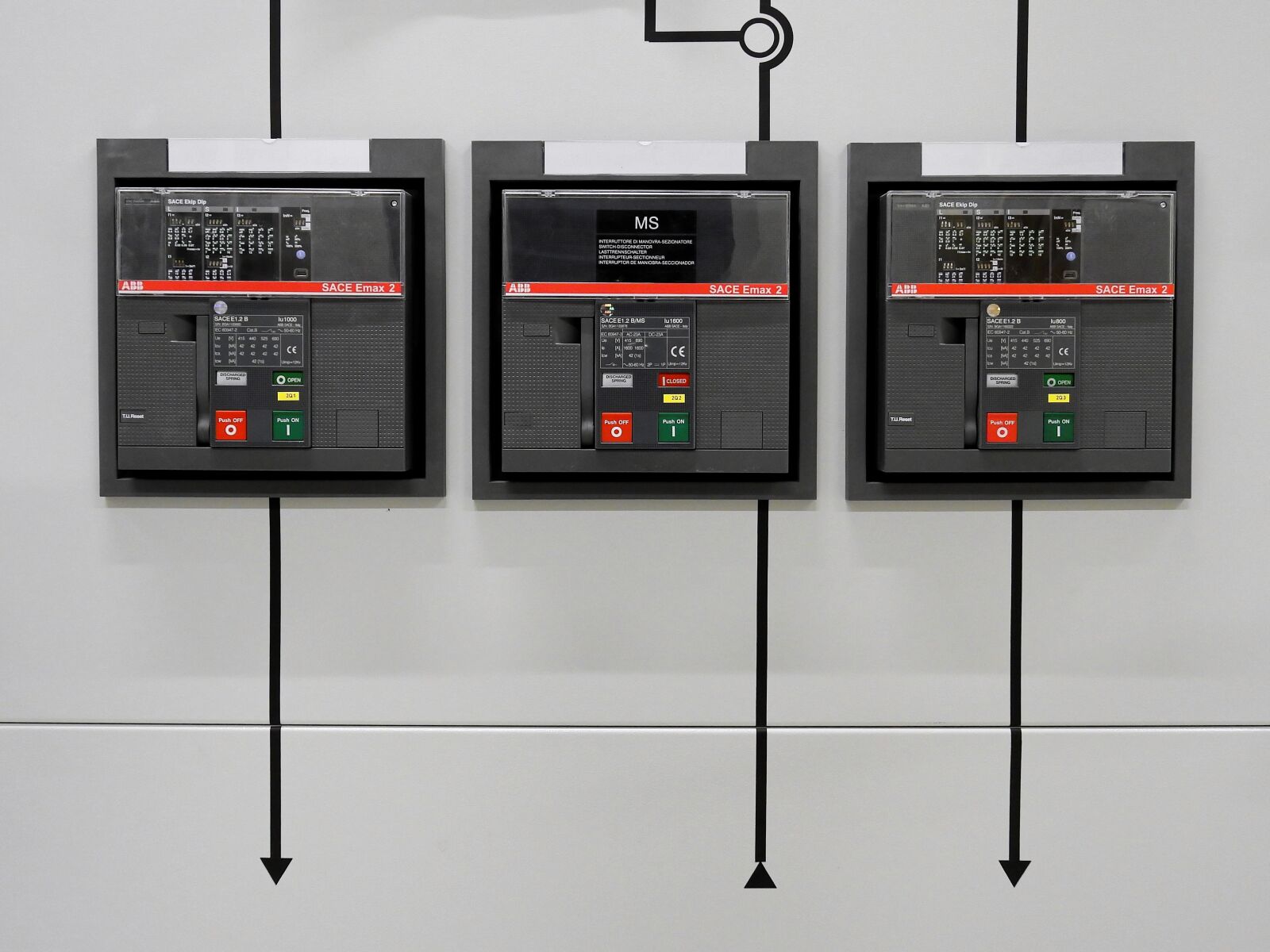 Nikon Coolpix P900 sample photo. Switchgear, control cabinet, electro photography