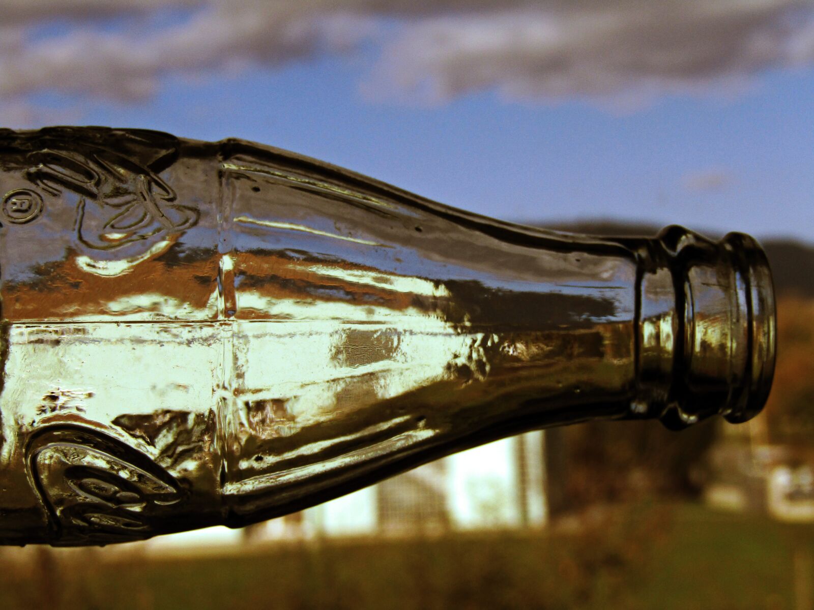 Canon PowerShot SX410 IS sample photo. Bottle, colors, nature photography