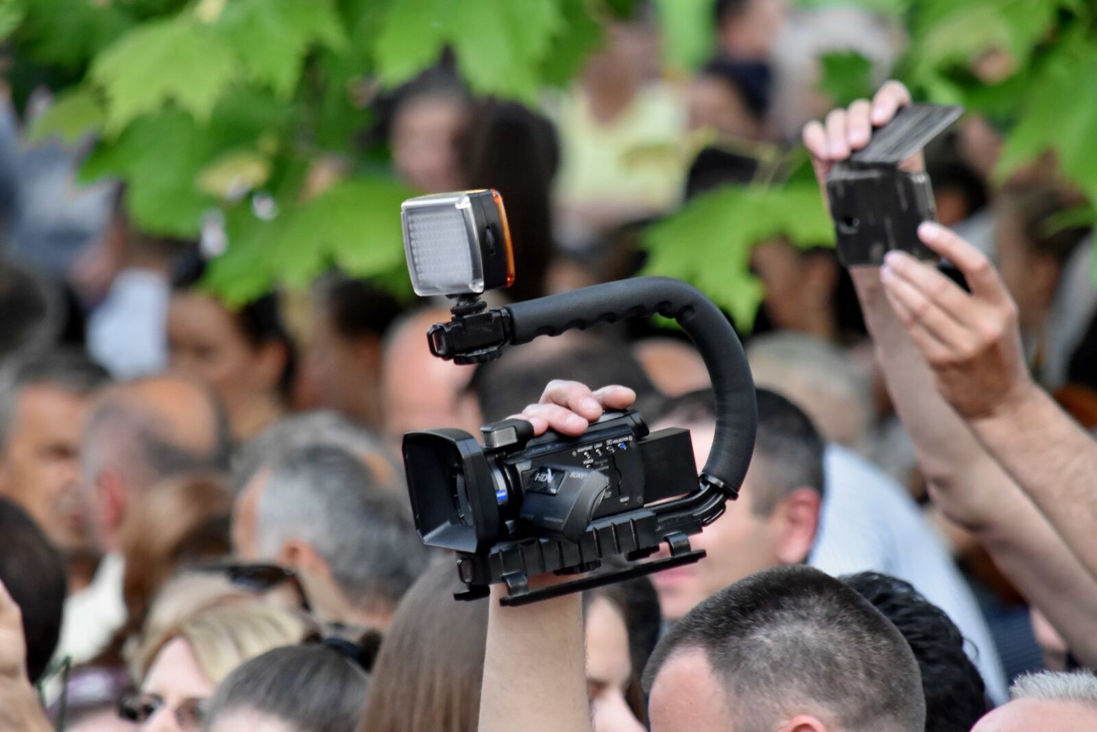 Nikon D5500 sample photo. Ceremony, paparazzi, photographer, professional photography