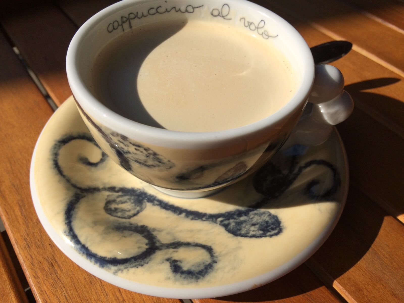 iPhone 5s back camera 4.15mm f/2.2 sample photo. Coffee, cup, break photography
