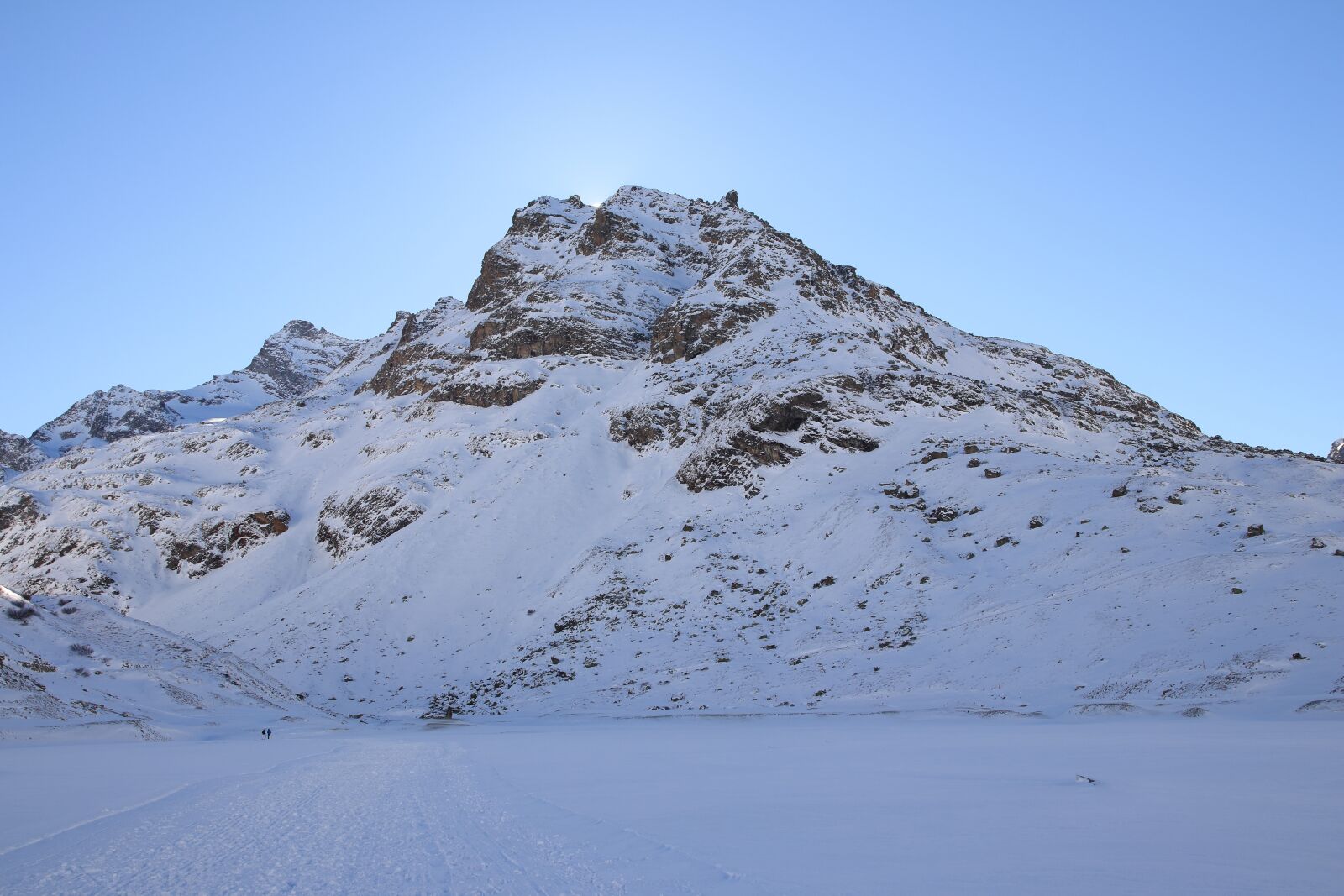 Canon EOS 80D sample photo. Mountain, snow, mountains photography