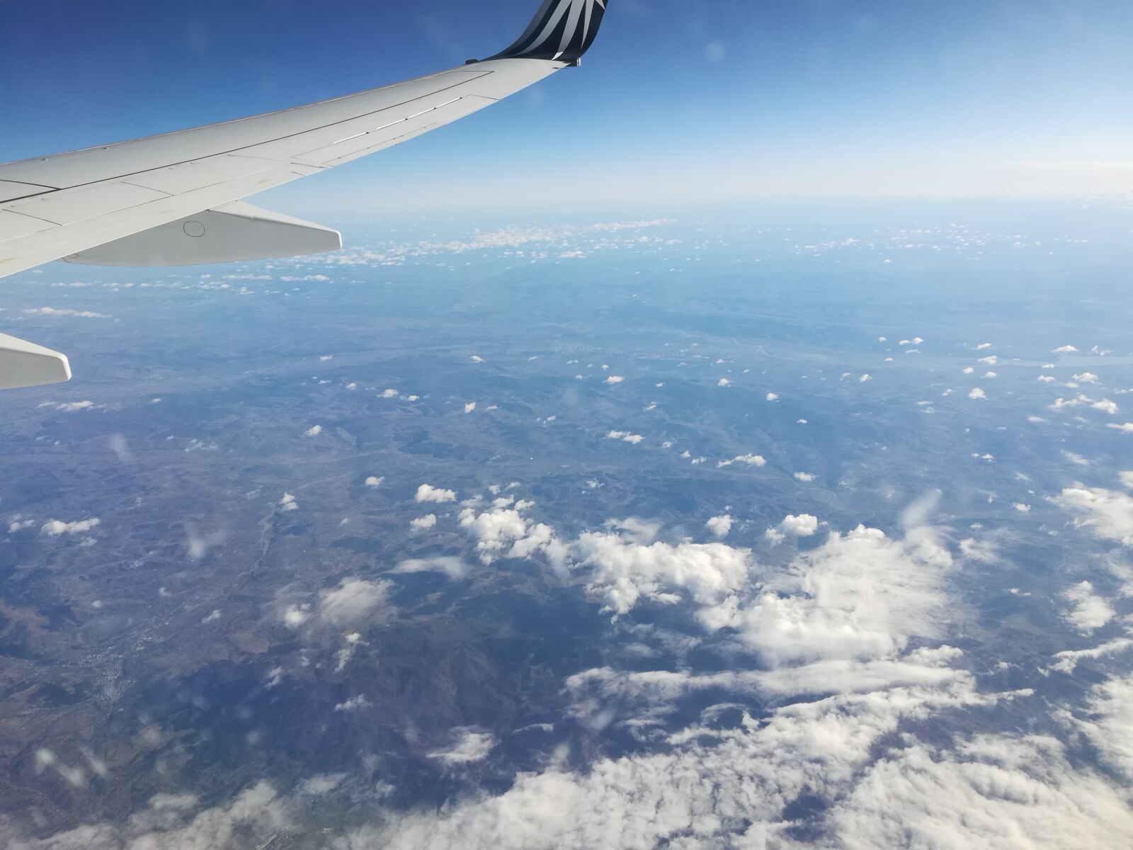 HUAWEI P10 lite sample photo. The plane, air, travel photography