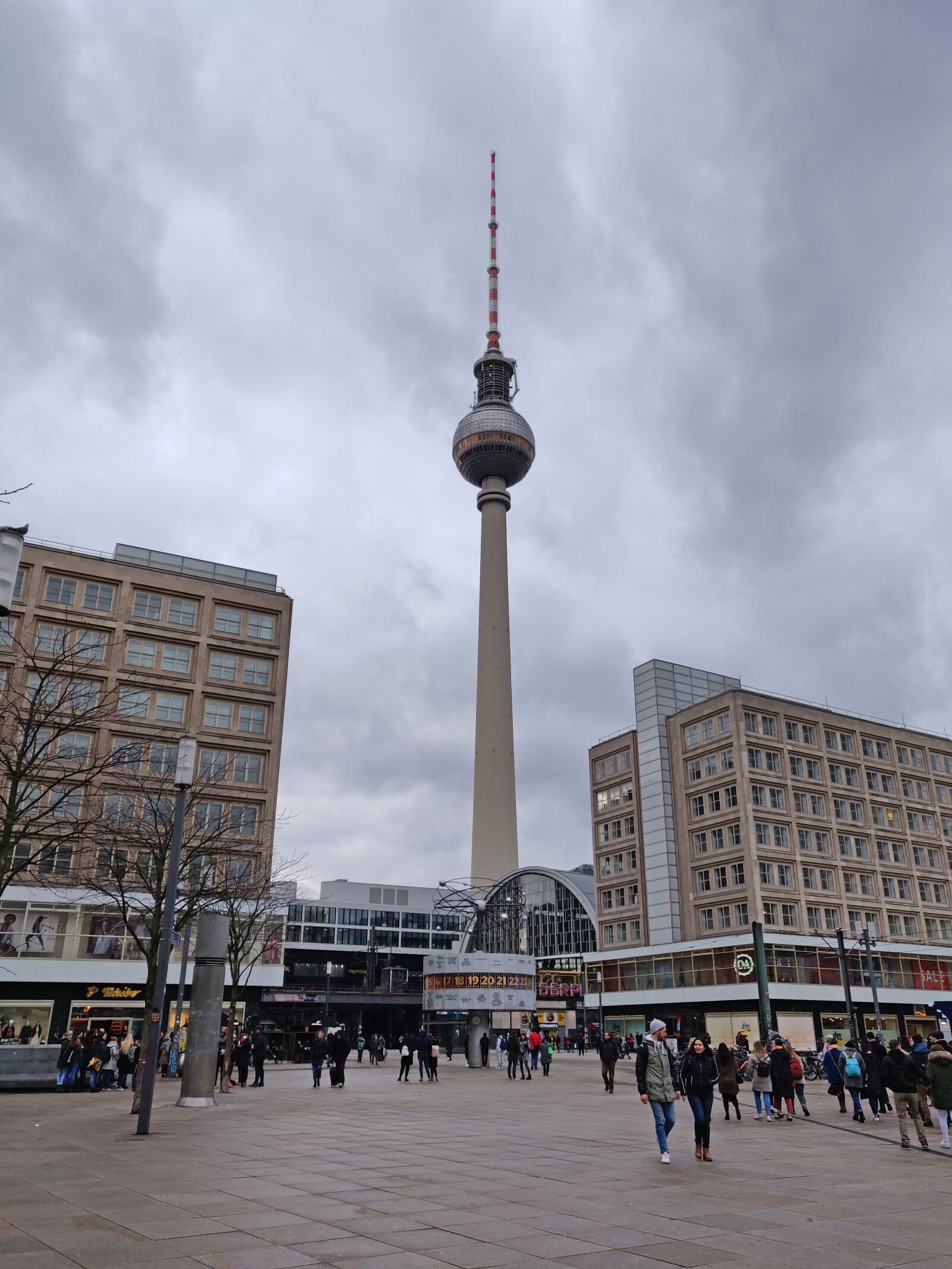 OnePlus 6T sample photo. Berlin, tv tower, germany photography