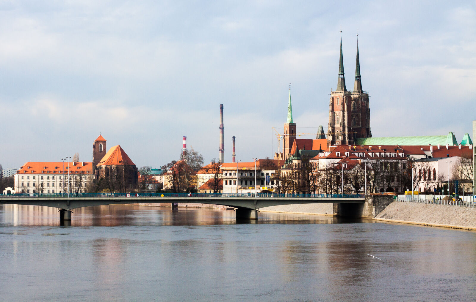 Canon EOS 50D + Canon EF 50mm F1.4 USM sample photo. Bridge, river, view, wroclaw photography