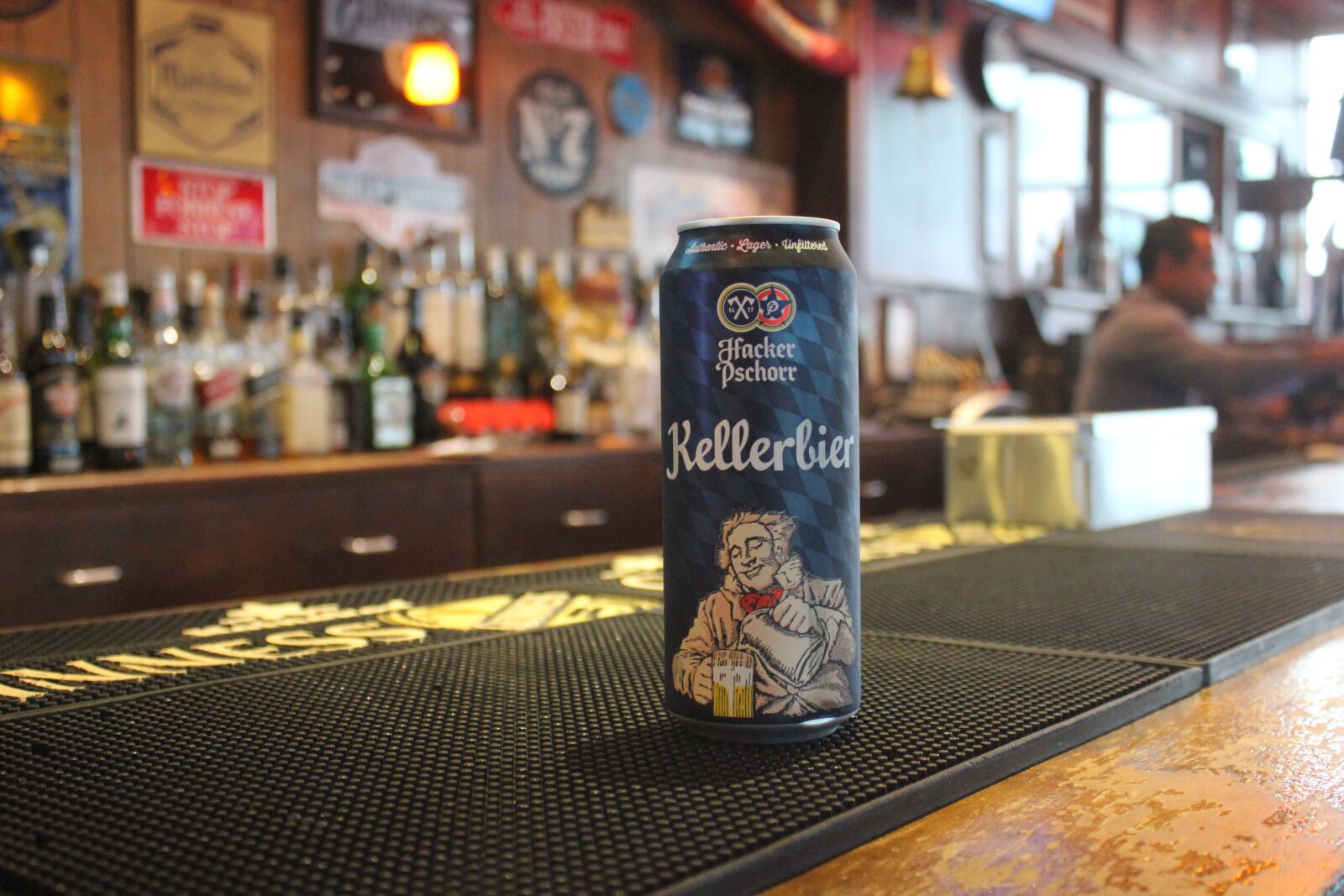 Canon EOS 550D (EOS Rebel T2i / EOS Kiss X4) sample photo. Beer, bar, pub photography
