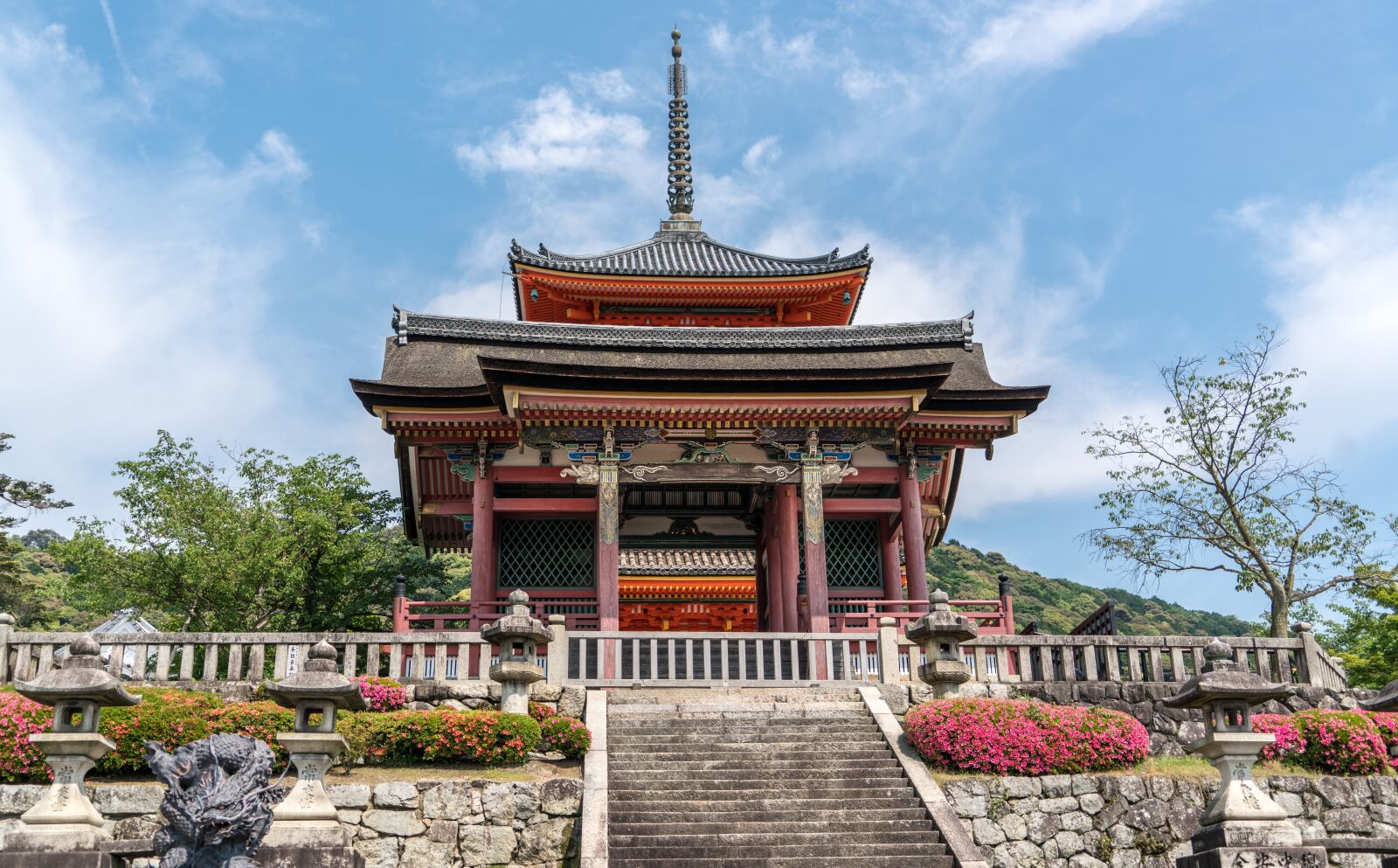 Sony a7R II + Sony FE 24-240mm F3.5-6.3 OSS sample photo. Kyoto, japan, kiyomizu temple photography