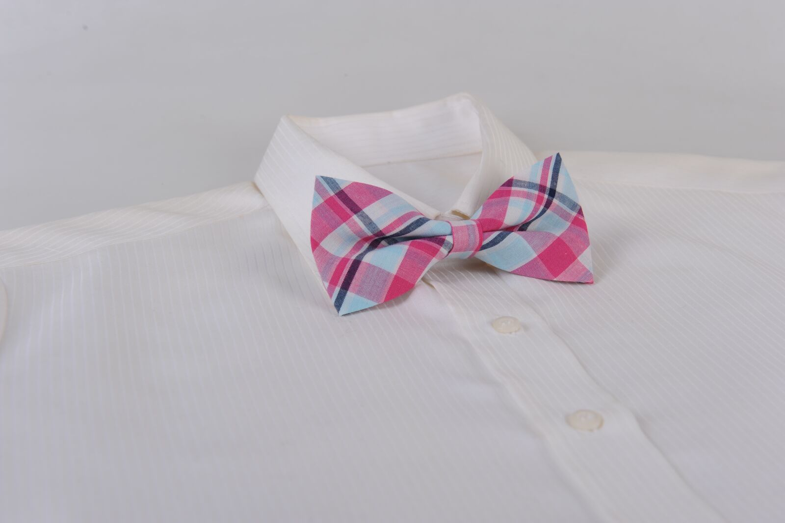 Nikon D700 sample photo. Necktie, botha, shirt photography