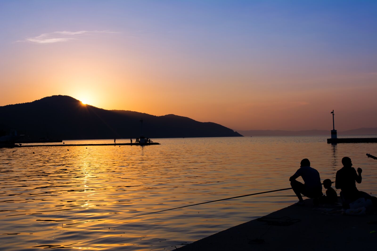 Nikon D5200 sample photo. Aegean sea, back lit photography