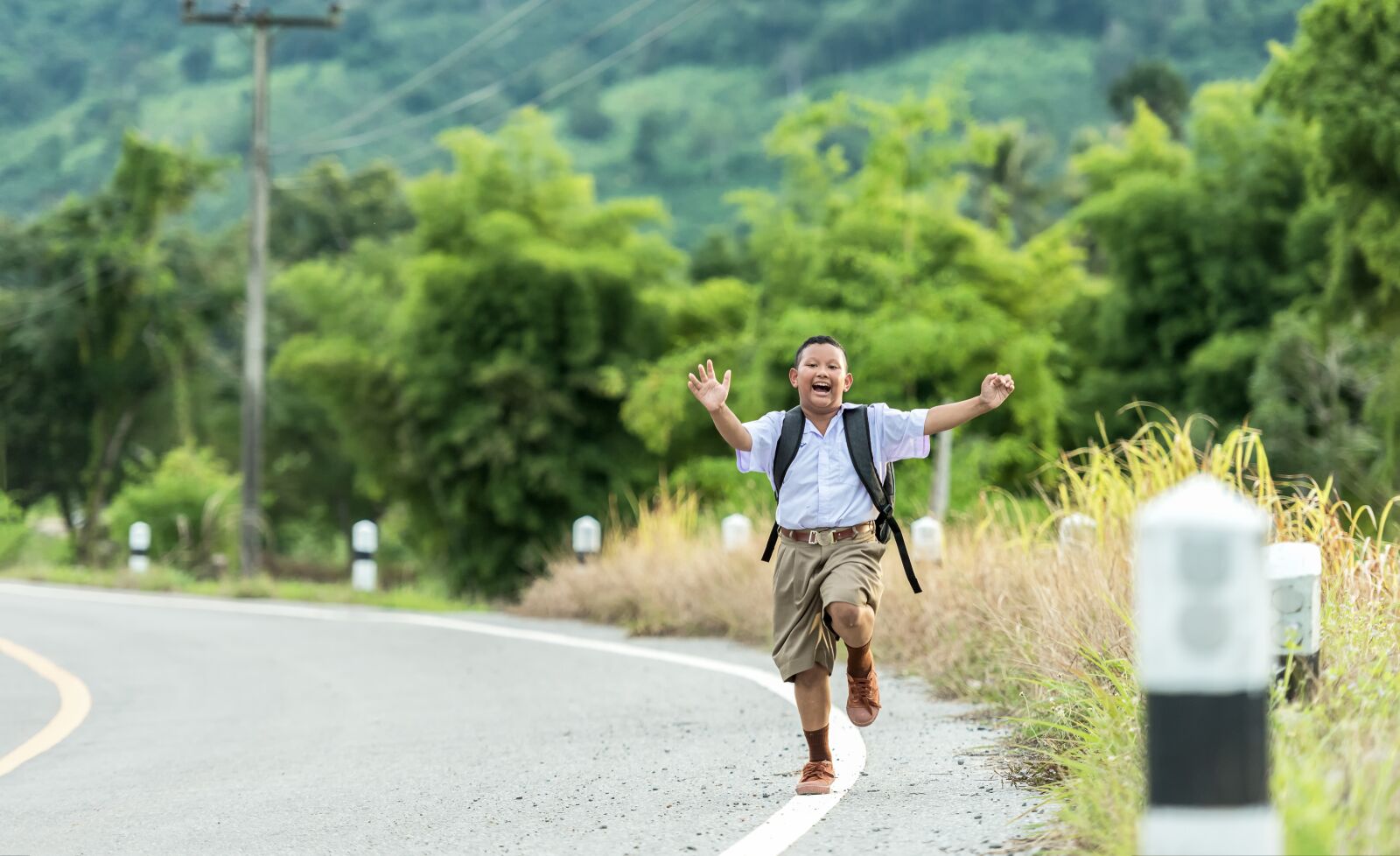Nikon D810 sample photo. Rush, boys, outdoor photography