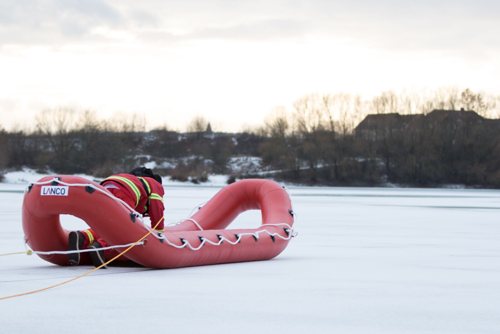 Canon EOS 7D Mark II + Canon EF 70-200mm F2.8L IS II USM sample photo. Dlrg, ice rescue, water photography