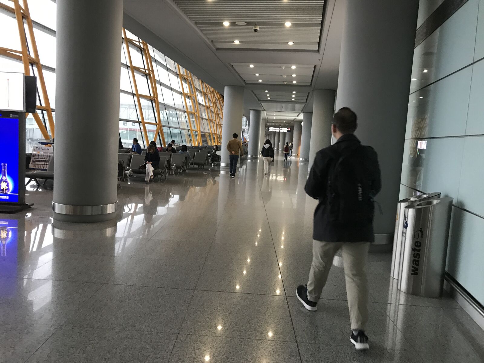 Apple iPhone 7 Plus sample photo. Airport, beijing, china photography