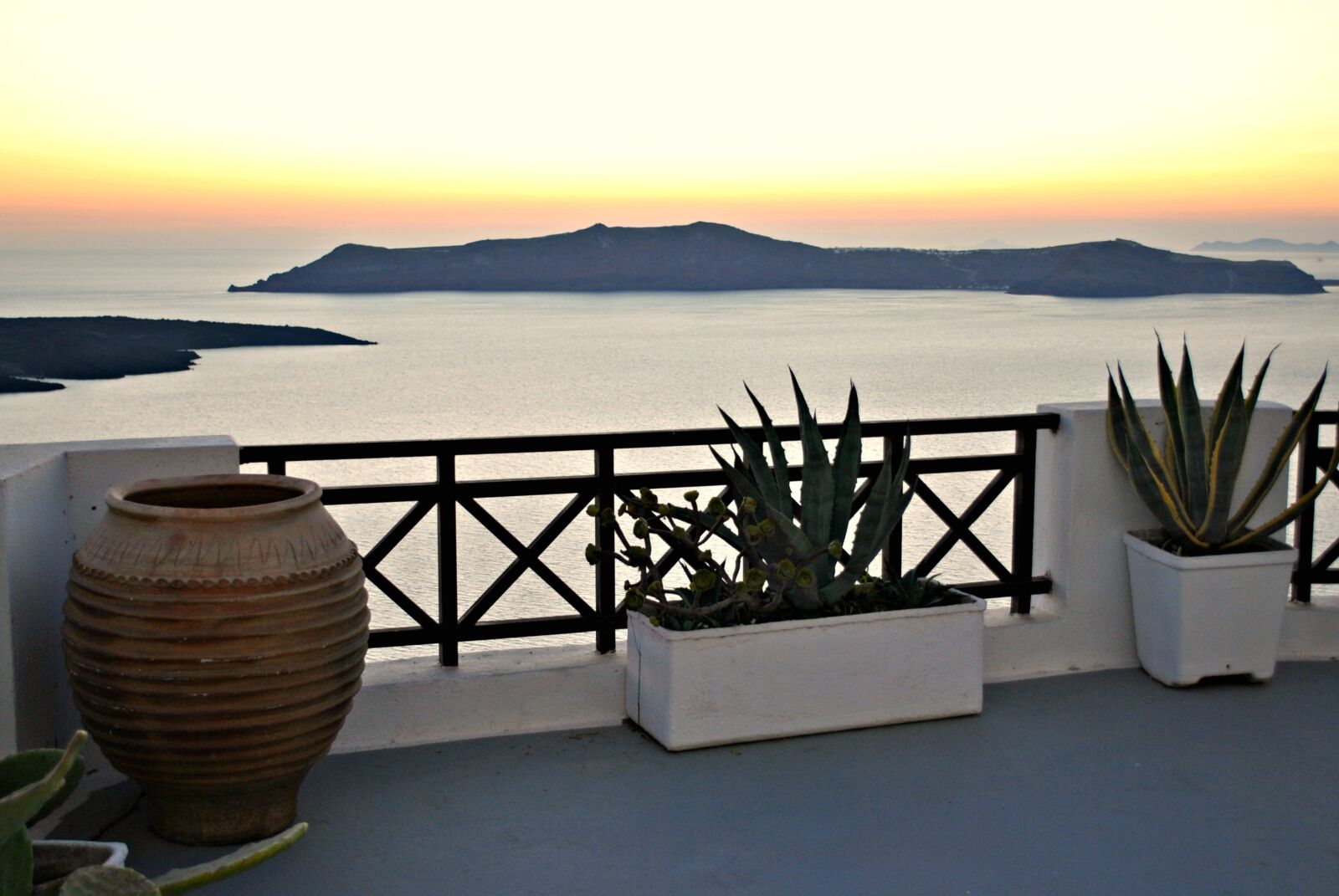 Nikon D3000 sample photo. Sunset, santorini, holidays photography