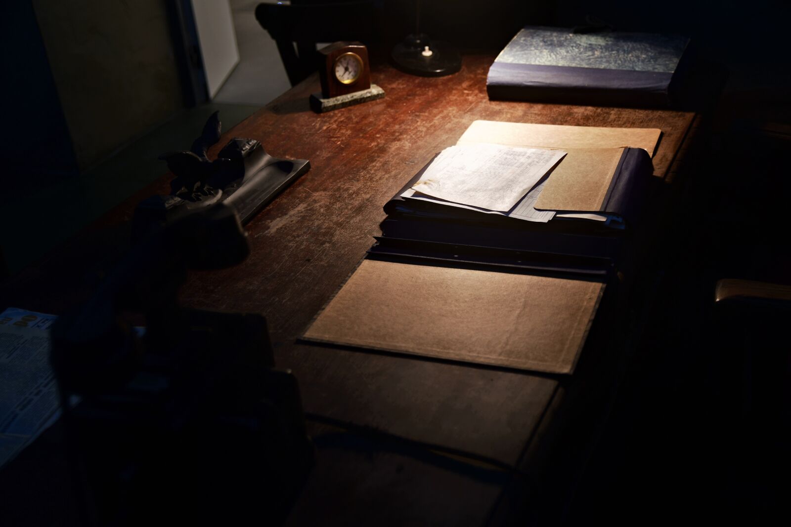 Nikon D7500 sample photo. Work desk, book, twilight photography