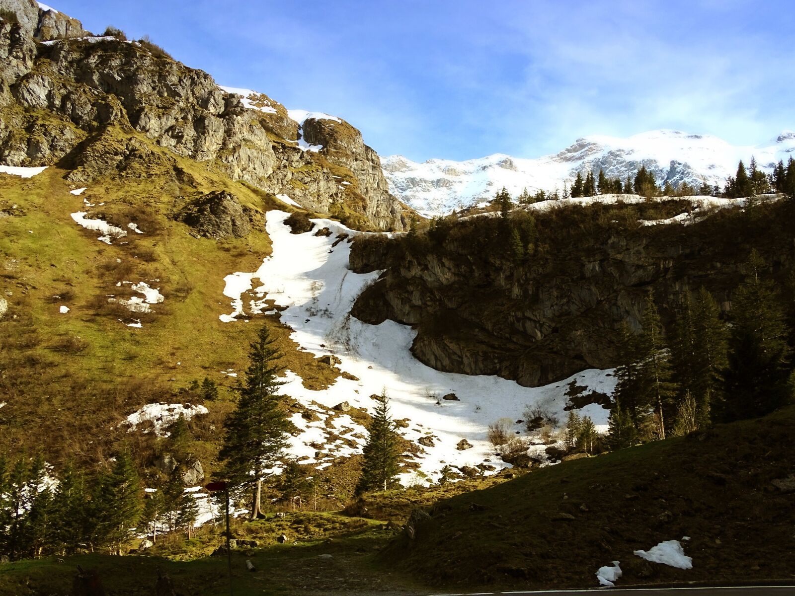 Sony Cyber-shot DSC-HX400V sample photo. Mountains, nature, switzerland photography