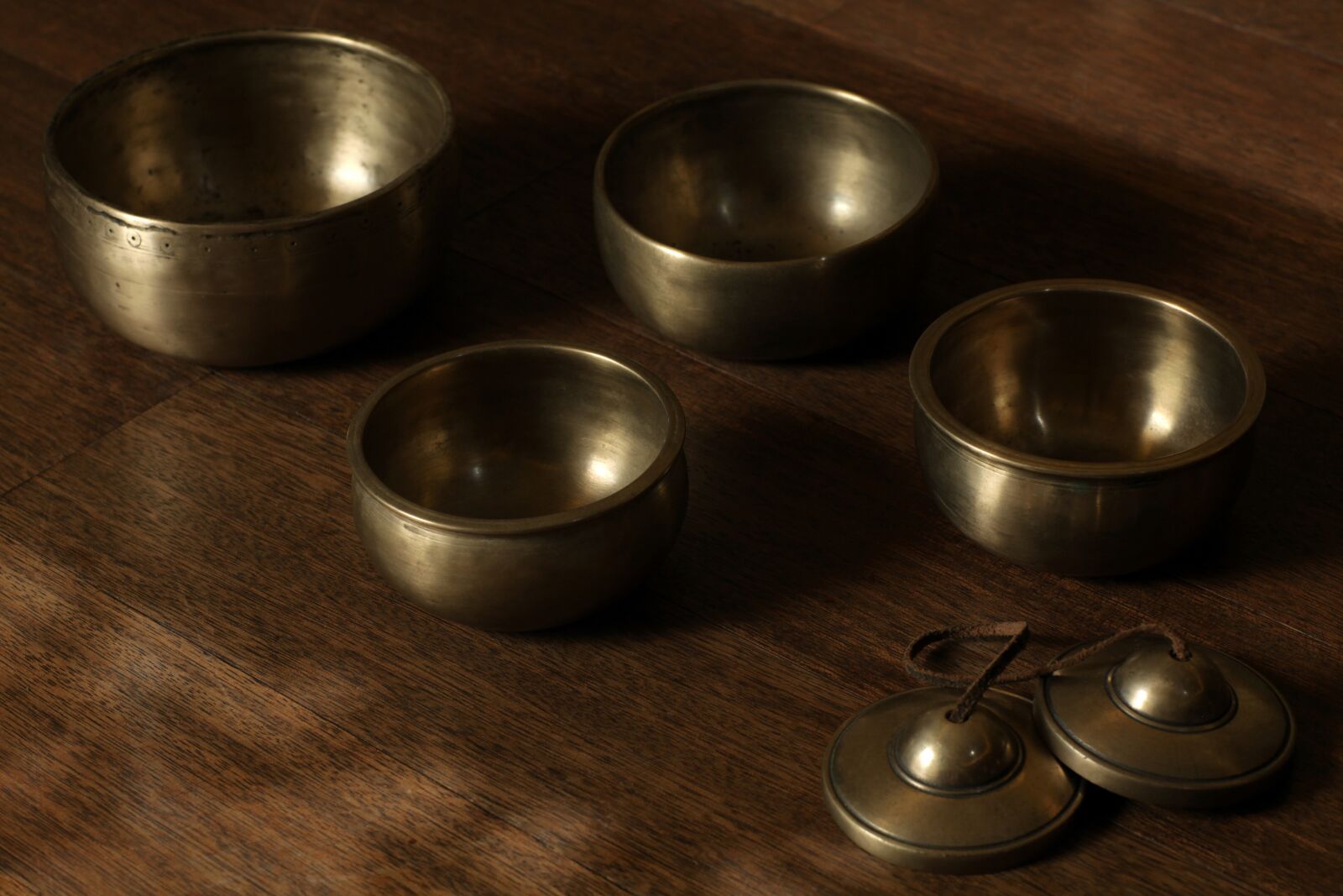 Canon EOS 5D Mark II sample photo. Singing bowls, sound, meditation photography