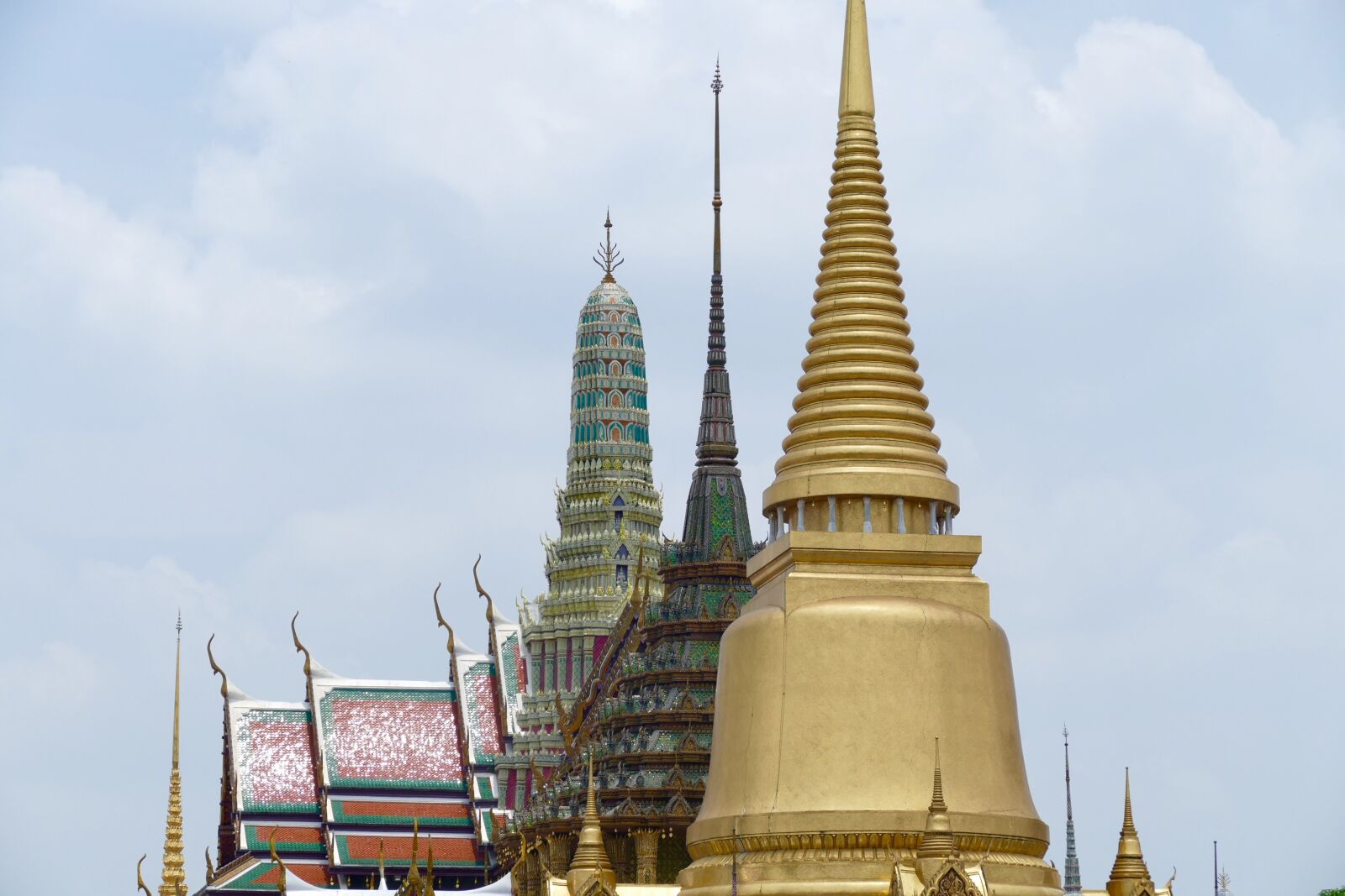 Panasonic Lumix DMC-FZ1000 sample photo. Temple, wat, buddha photography