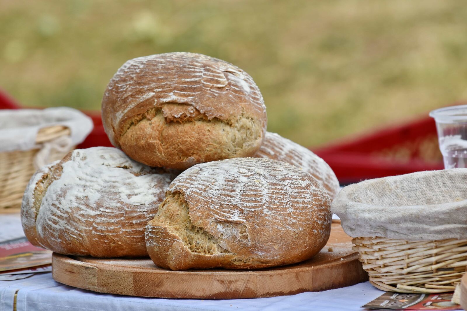 Nikon D5500 sample photo. Baked goods, bread, picnic photography