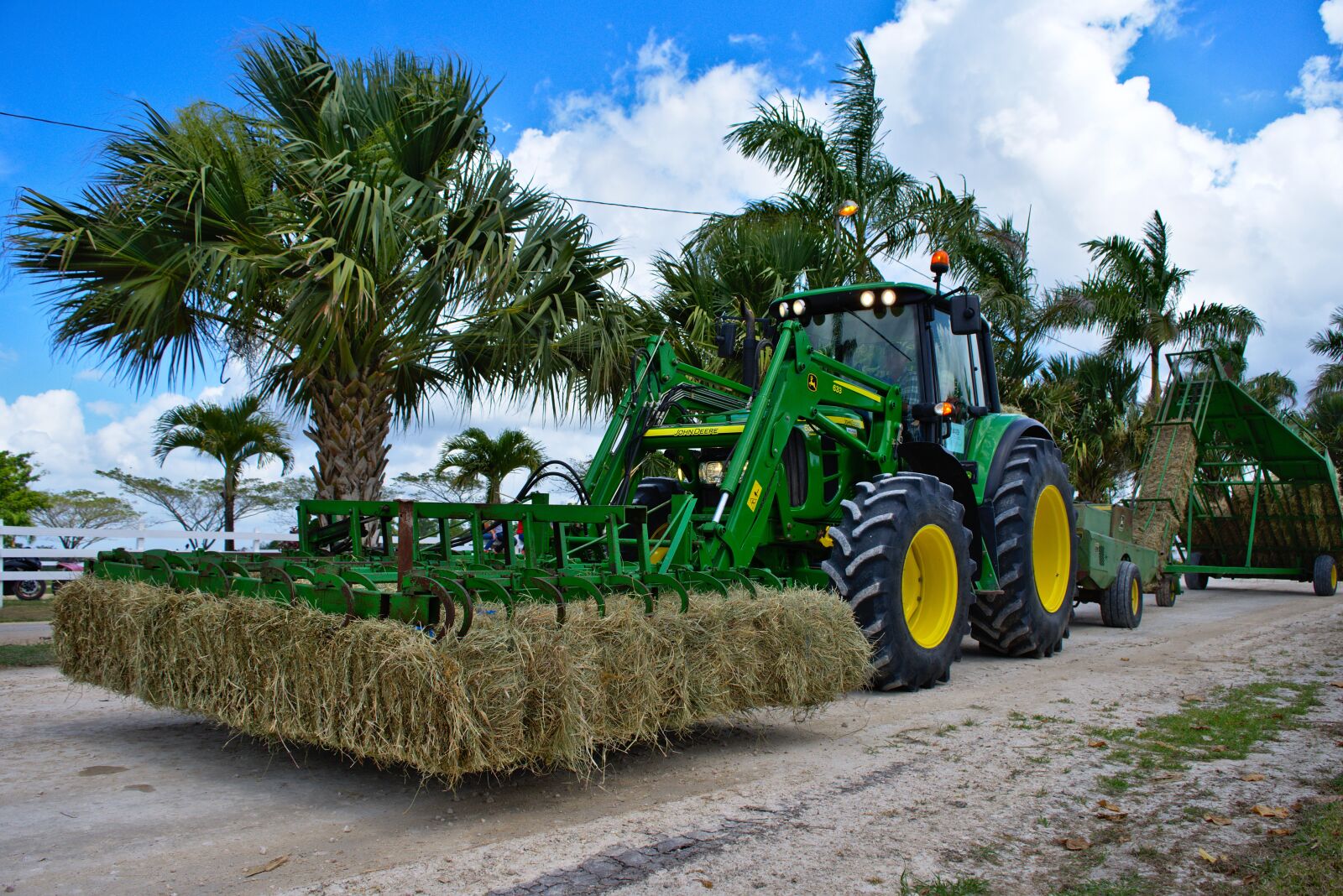 Nikon D7200 sample photo. Farm equipment, tractor, hay photography