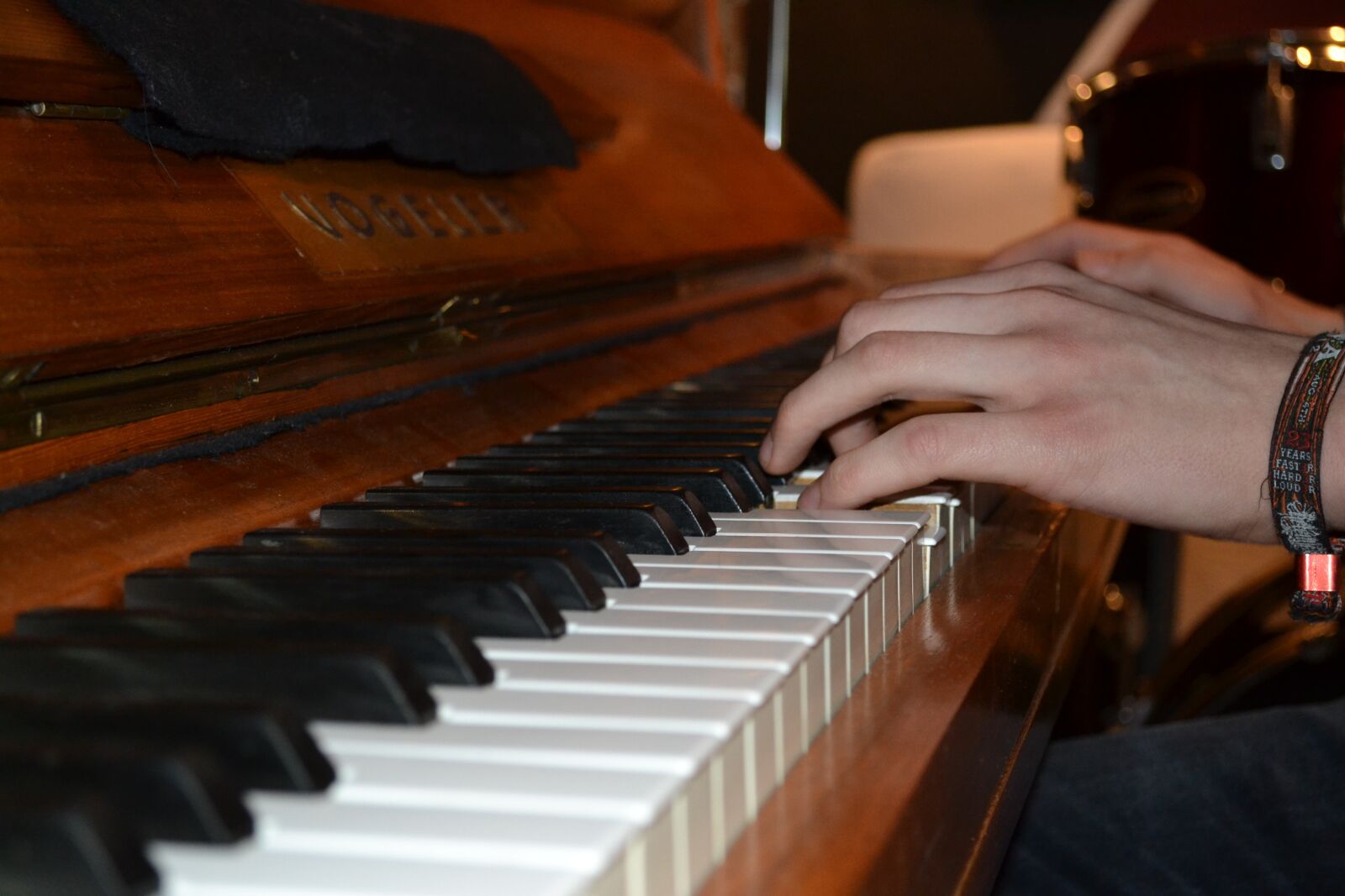 Nikon D3100 sample photo. Piano, hands, piano keys photography