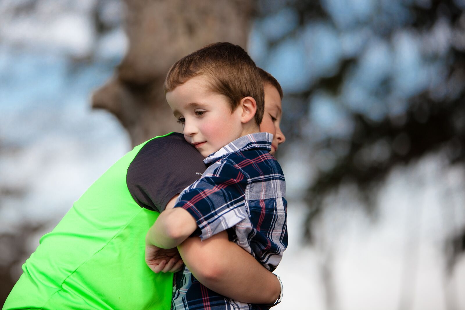 Canon EOS 5D Mark II sample photo. Brothers, young boy, young photography