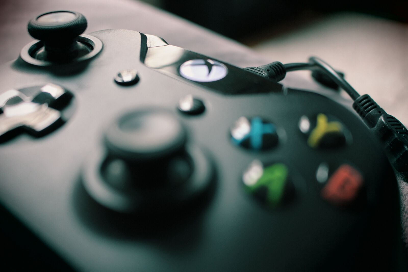 Canon EOS 700D (EOS Rebel T5i / EOS Kiss X7i) sample photo. Xbox, xbox one, microsoft photography