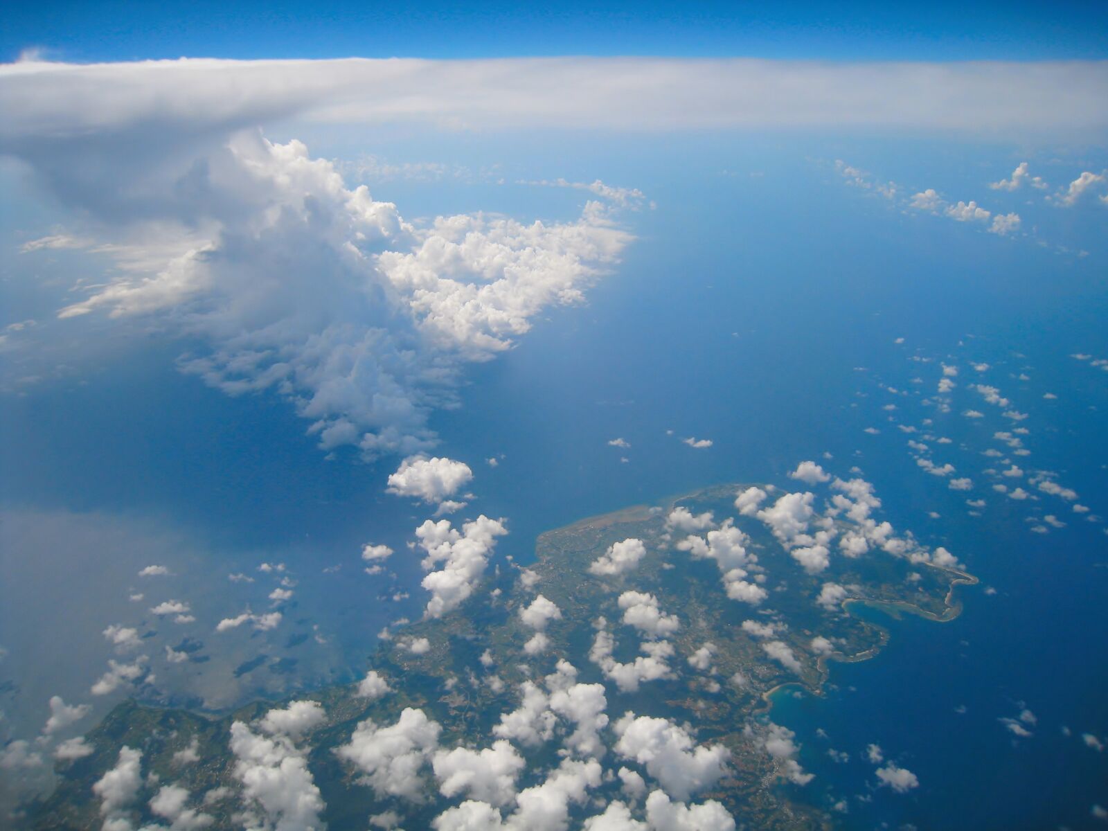 Canon IXY DIGITAL 910 IS sample photo. Aerial photograph, cloud, sea photography
