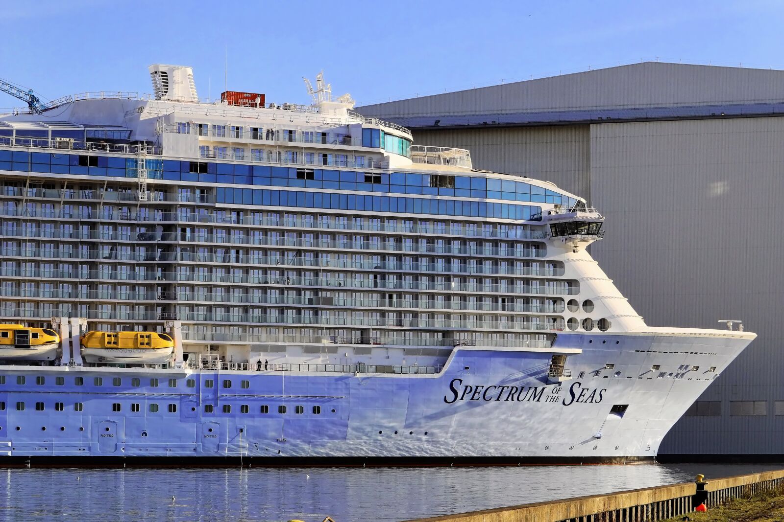 Canon EOS M5 sample photo. Cruise ship, meyer werft photography