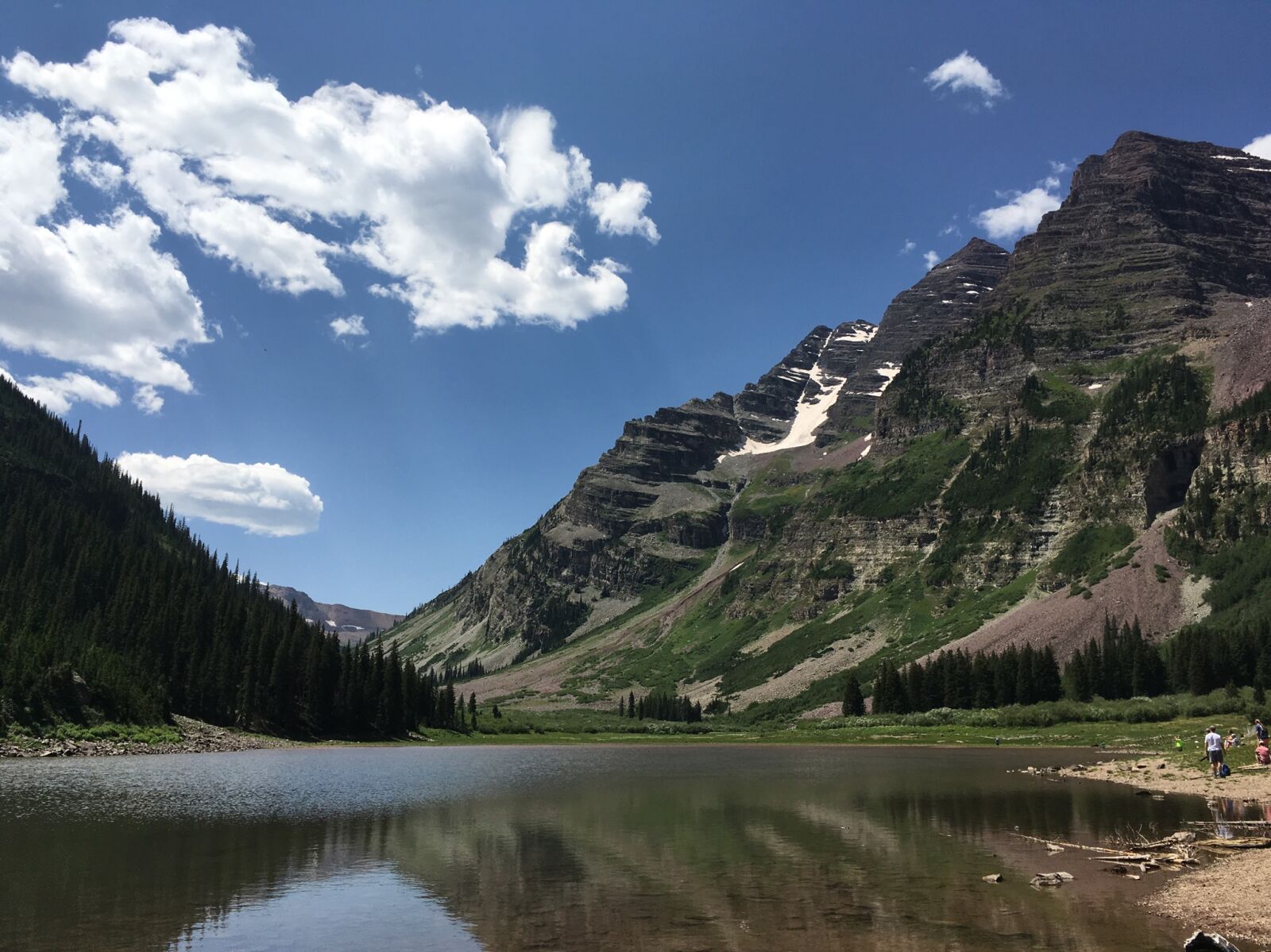 iPhone SE back camera 4.15mm f/2.2 sample photo. Colorado, lake, mountains photography
