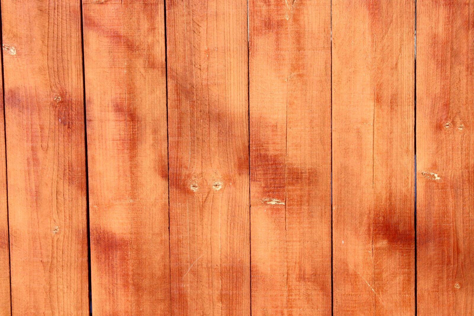 f/3.5-5.6 IS sample photo. Stained wooden planks, fence photography