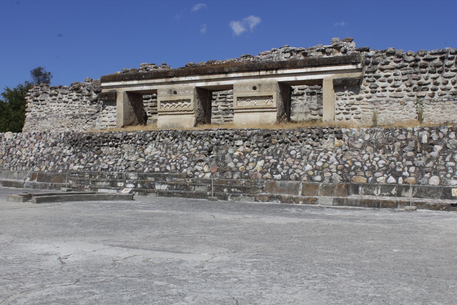 Canon EOS 1300D (EOS Rebel T6 / EOS Kiss X80) sample photo. Grecas, mitla, oaxaca photography
