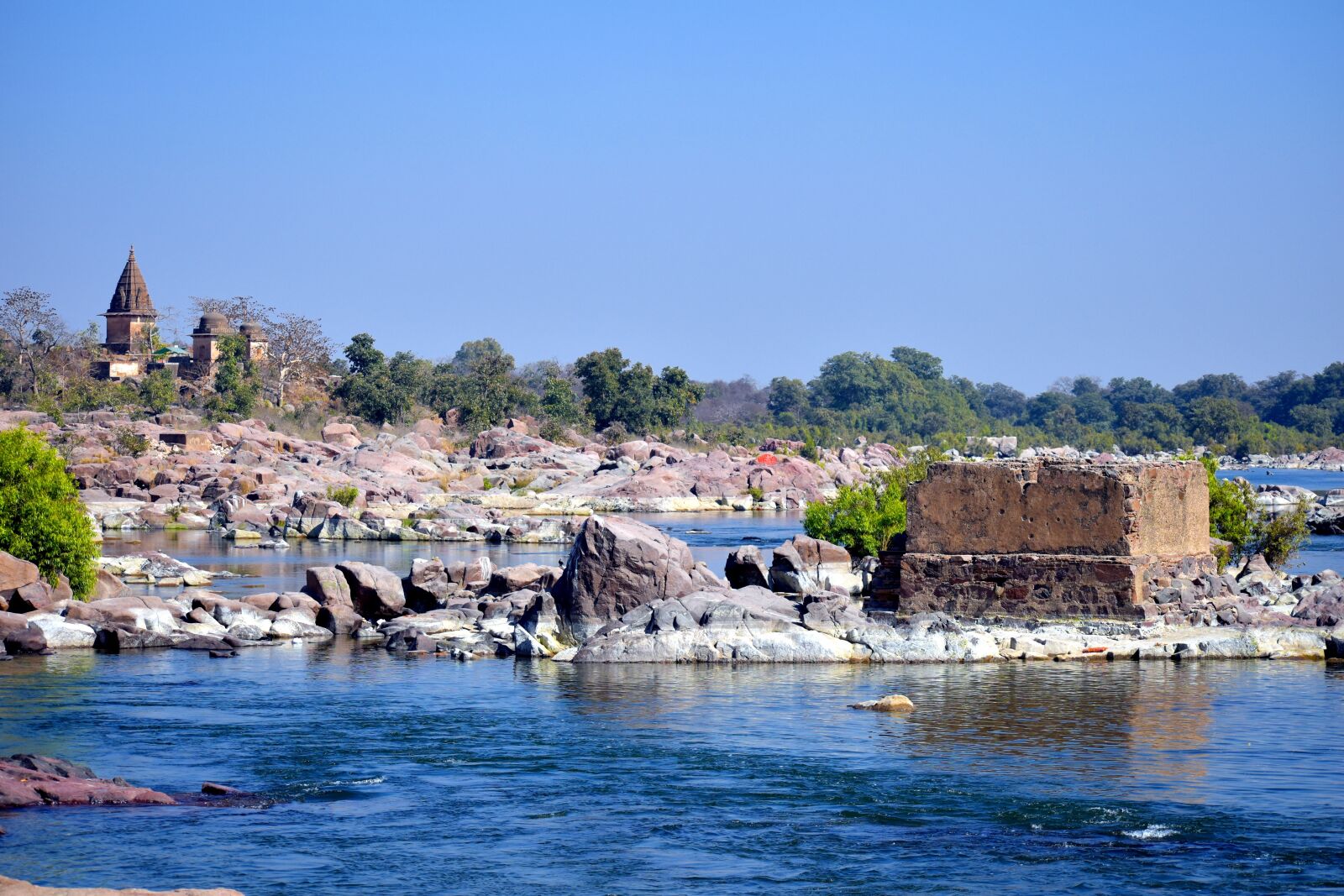Nikon D5600 sample photo. Architecture, travel, water photography