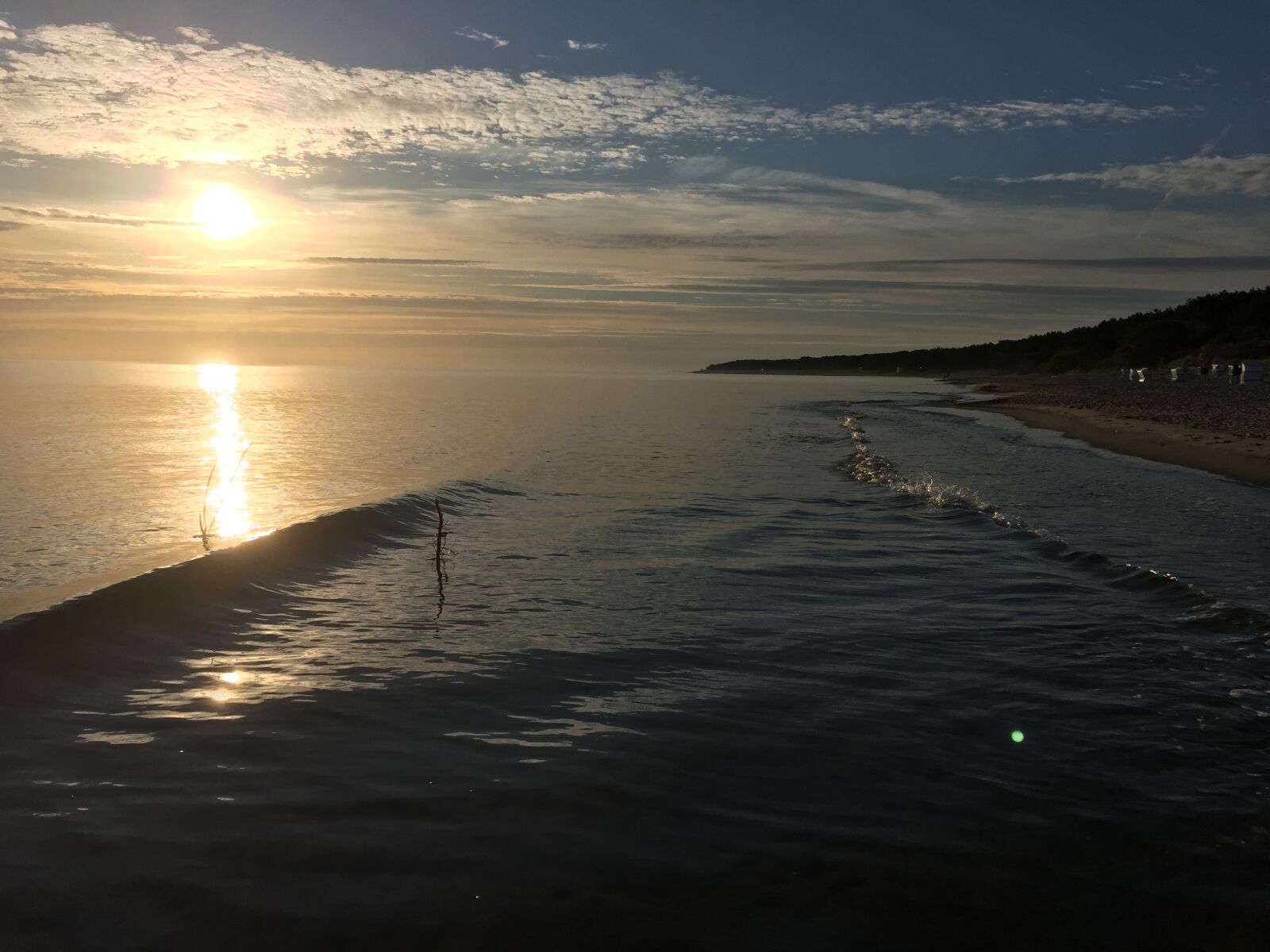 Apple iPhone 6 + iPhone 6 back camera 4.15mm f/2.2 sample photo. Usedom, sea, morning sun photography