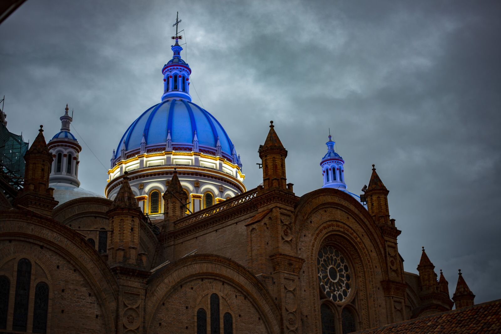 Nikon D600 sample photo. Cathedral of cuenca, ecuador photography