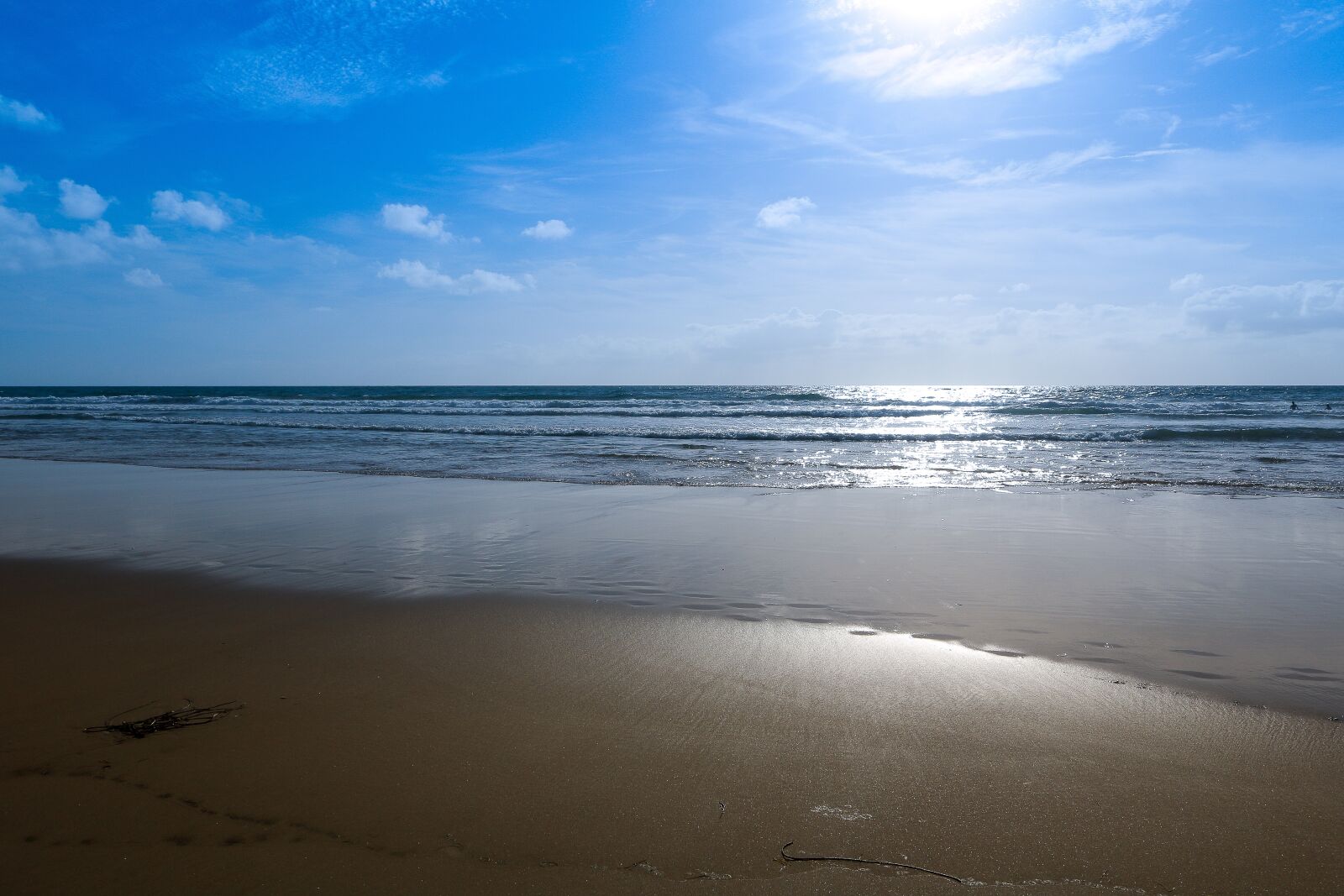 Canon EOS 750D (EOS Rebel T6i / EOS Kiss X8i) sample photo. Beach, sun, sea photography