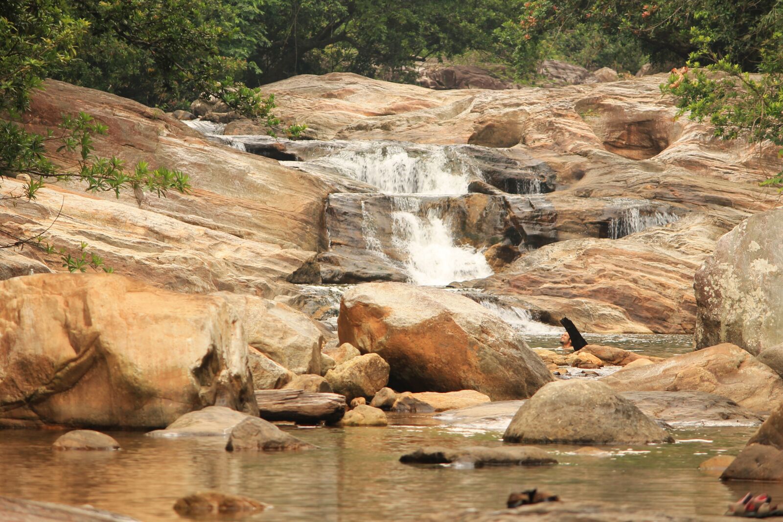 Canon EOS 1100D (EOS Rebel T3 / EOS Kiss X50) sample photo. Water, nature, rock photography