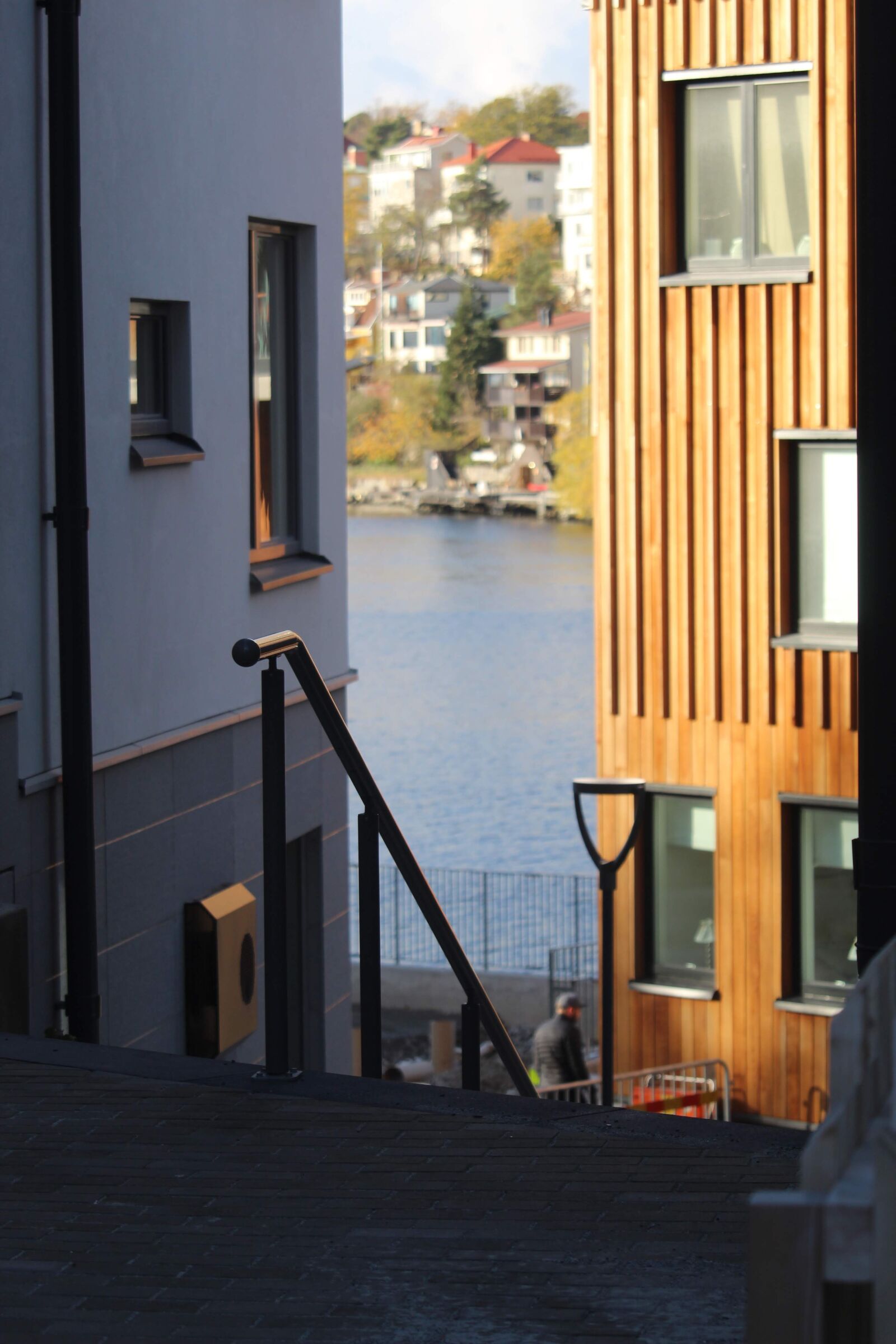 Canon EOS 4000D (EOS Rebel T100 / EOS 3000D) sample photo. Architecture, water, stockholm photography
