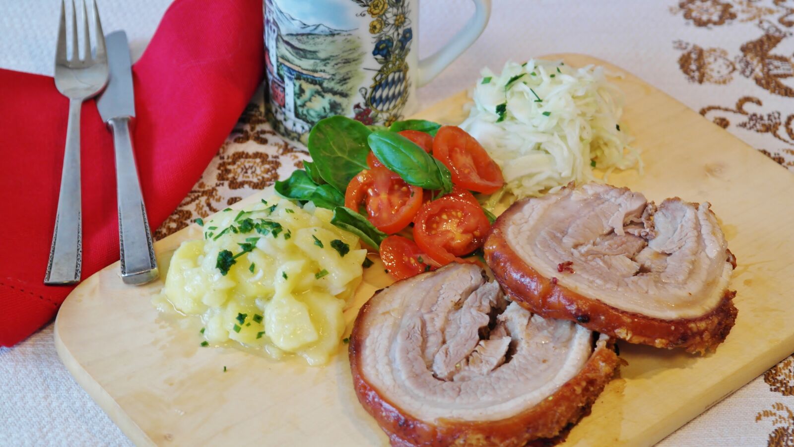 Samsung NX20 sample photo. Fry, roast, pig photography