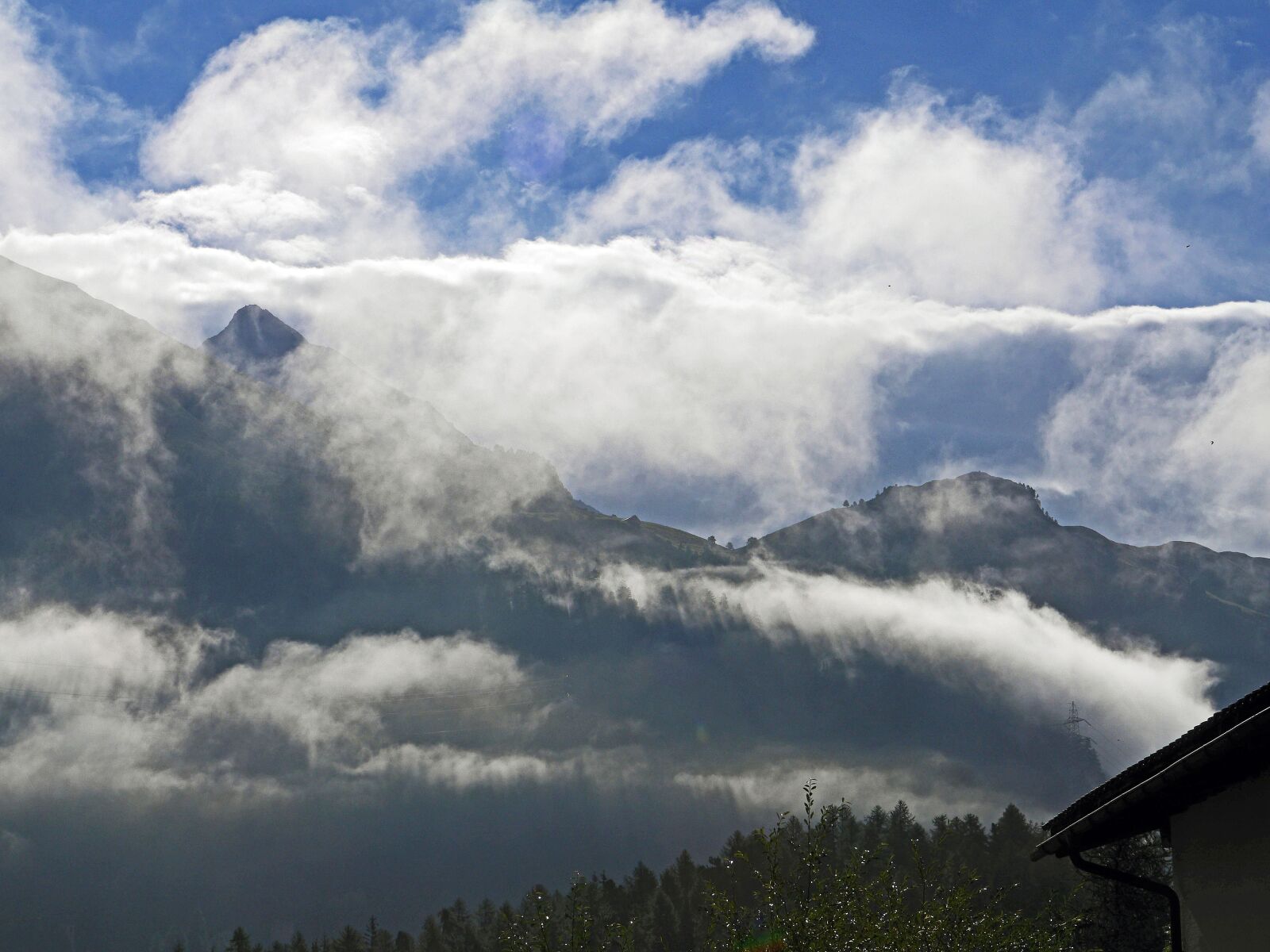 Panasonic Lumix DMC-GH3 sample photo. Alpine, morning mist, clouds photography