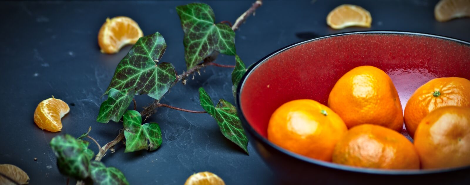 Nikon D3300 sample photo. Ivy, orange, red photography