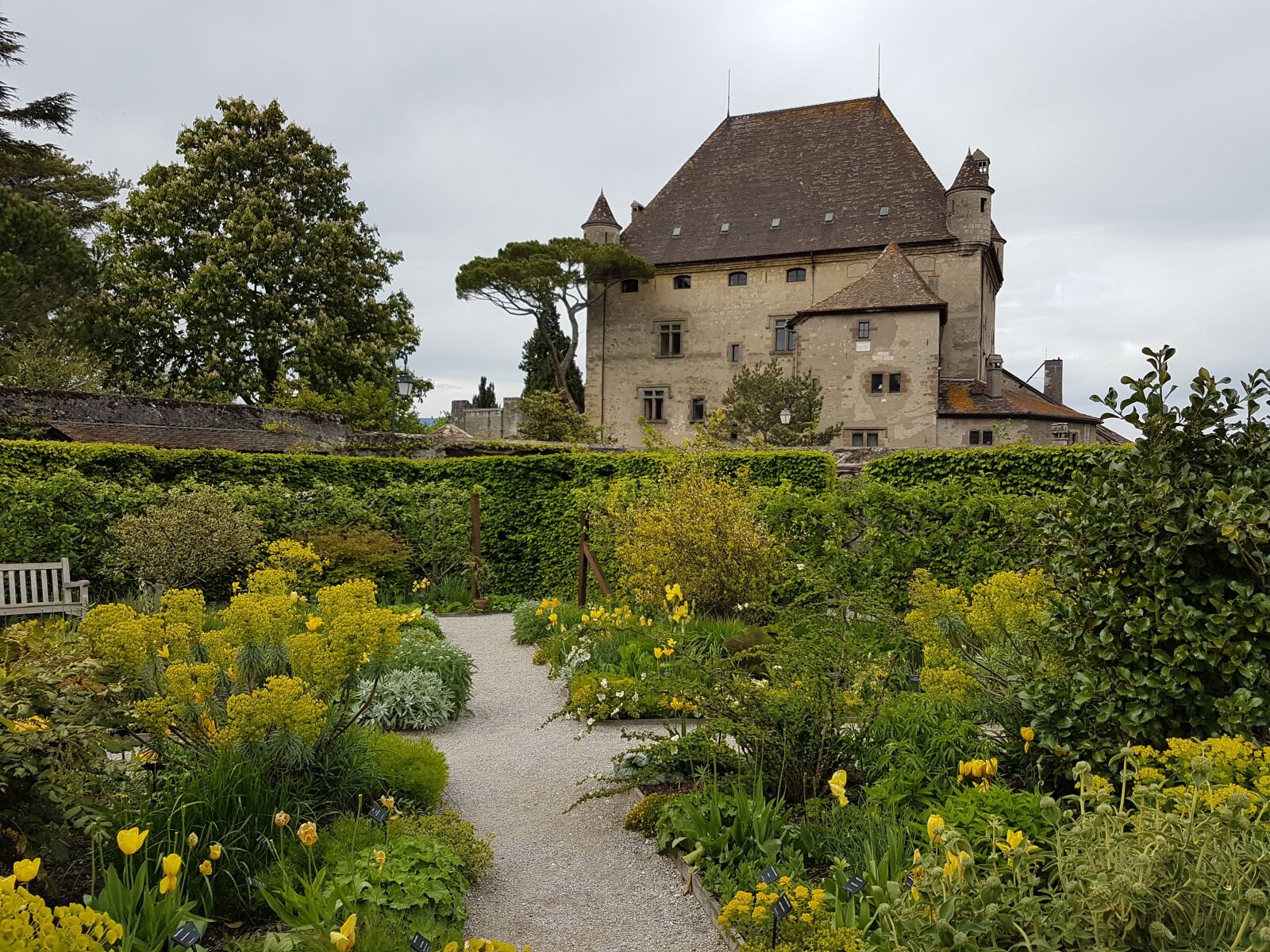 Samsung Galaxy S7 sample photo. Yvoire, yvoire's garden, france photography