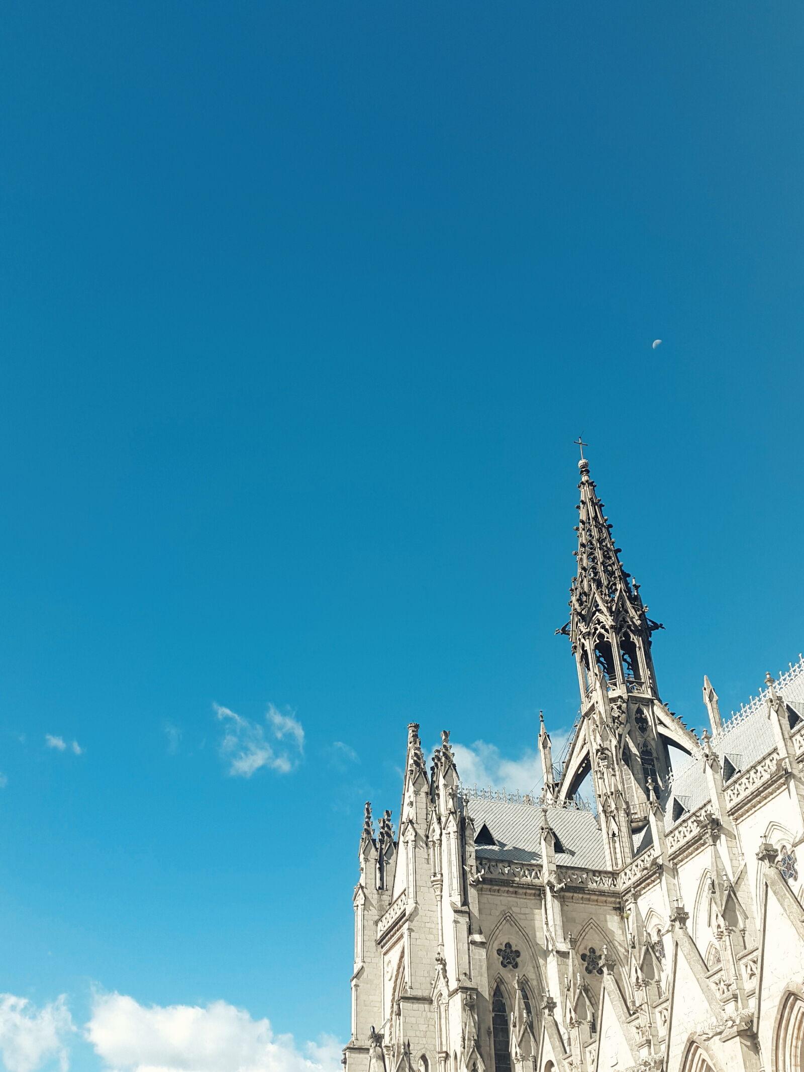 Samsung Galaxy Alpha sample photo. Blue, church, moon, sky photography