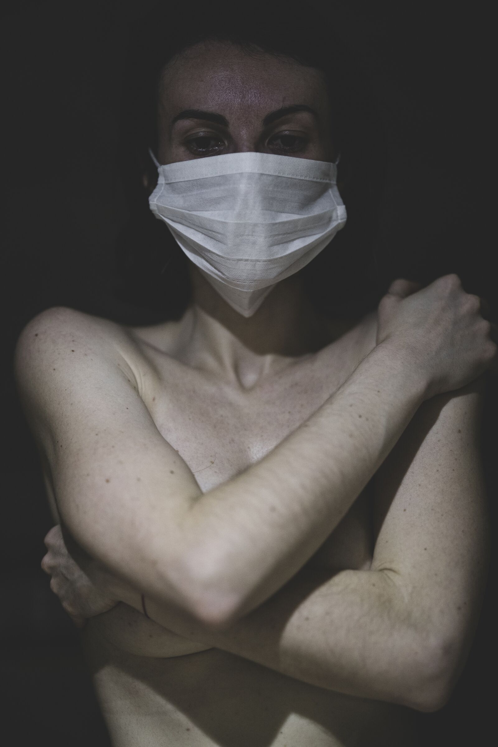 Canon EOS R + Canon RF 85mm F1.2L USM sample photo. Coronavirus, mask, portrait photography