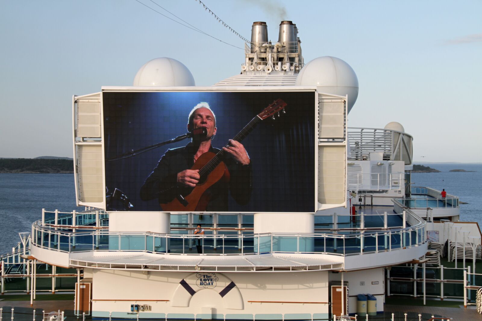 Canon EOS 7D sample photo. Open air, cinema, cruise photography