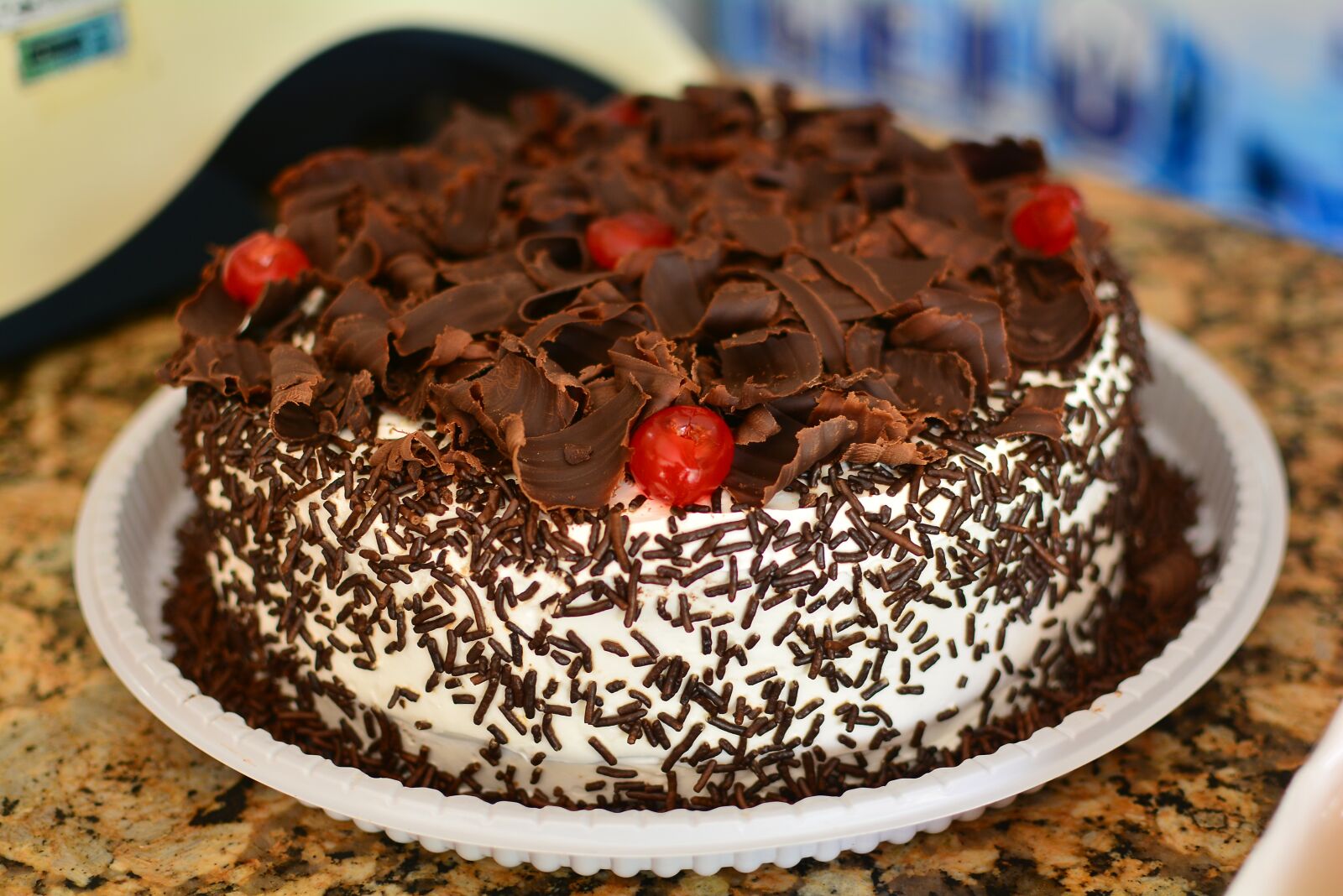 Nikon D7100 sample photo. Cake, eat, food photography