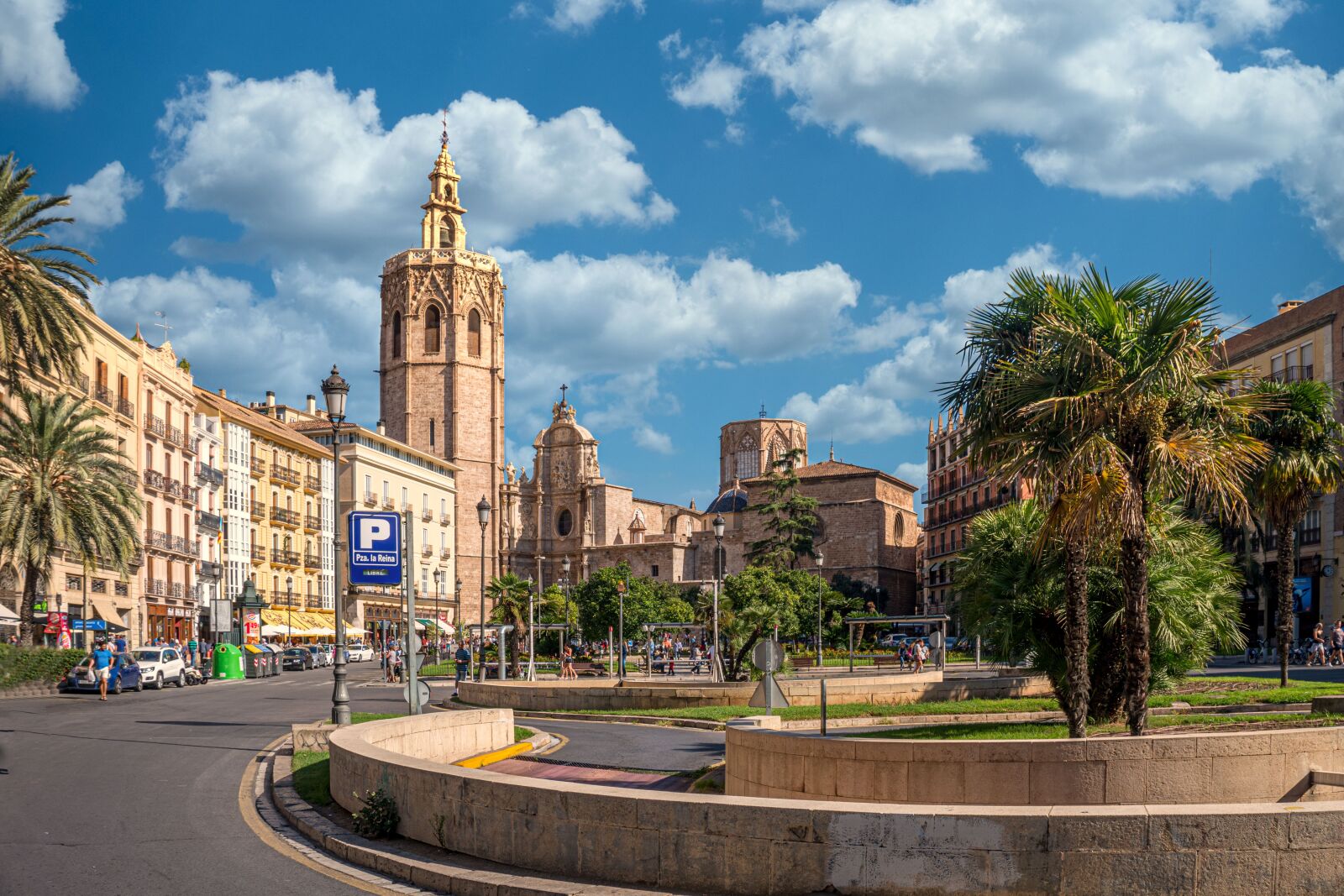 Sony a6300 sample photo. Valencia, space, fountain photography